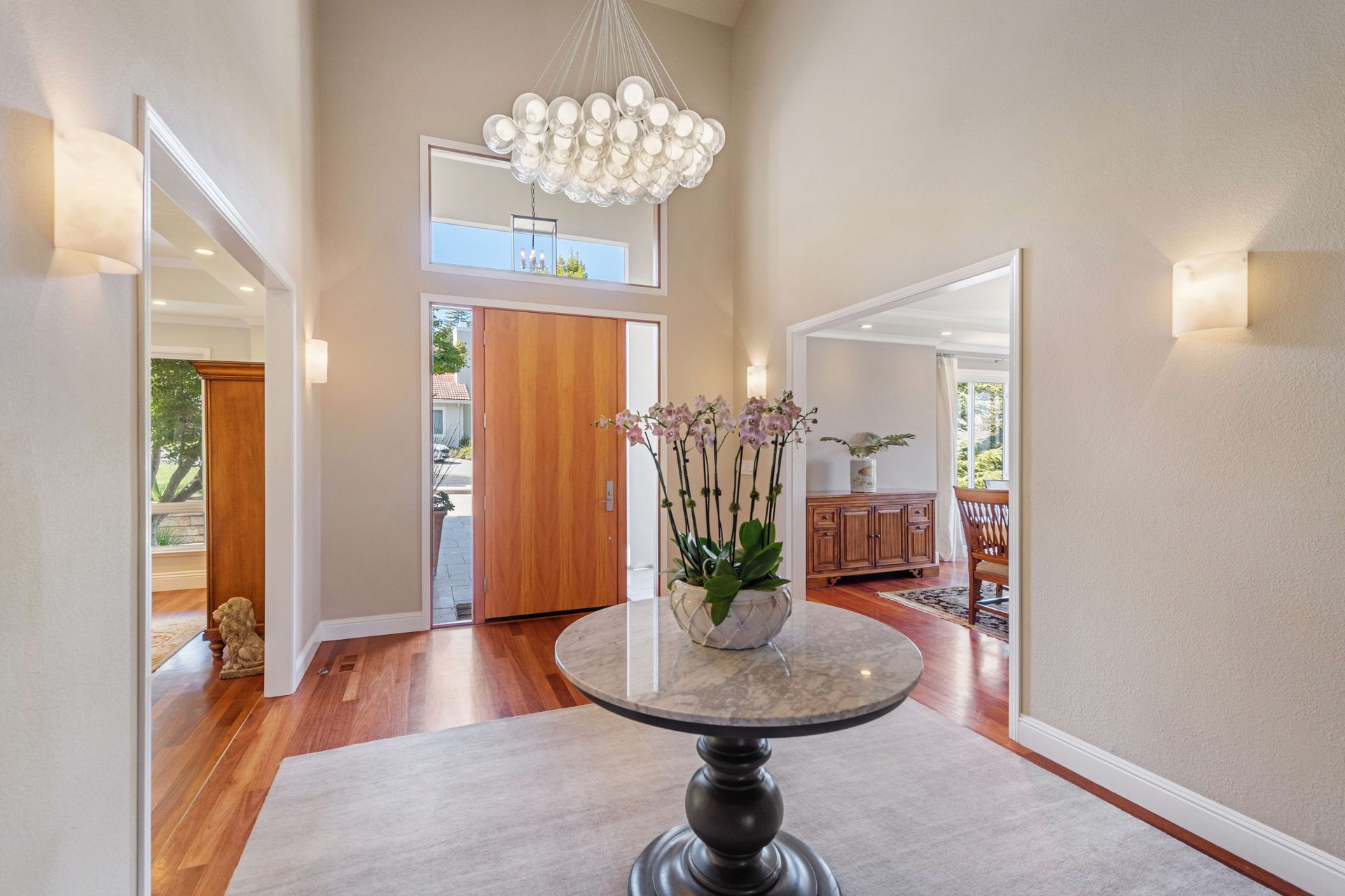 1095 Macadamia Drive