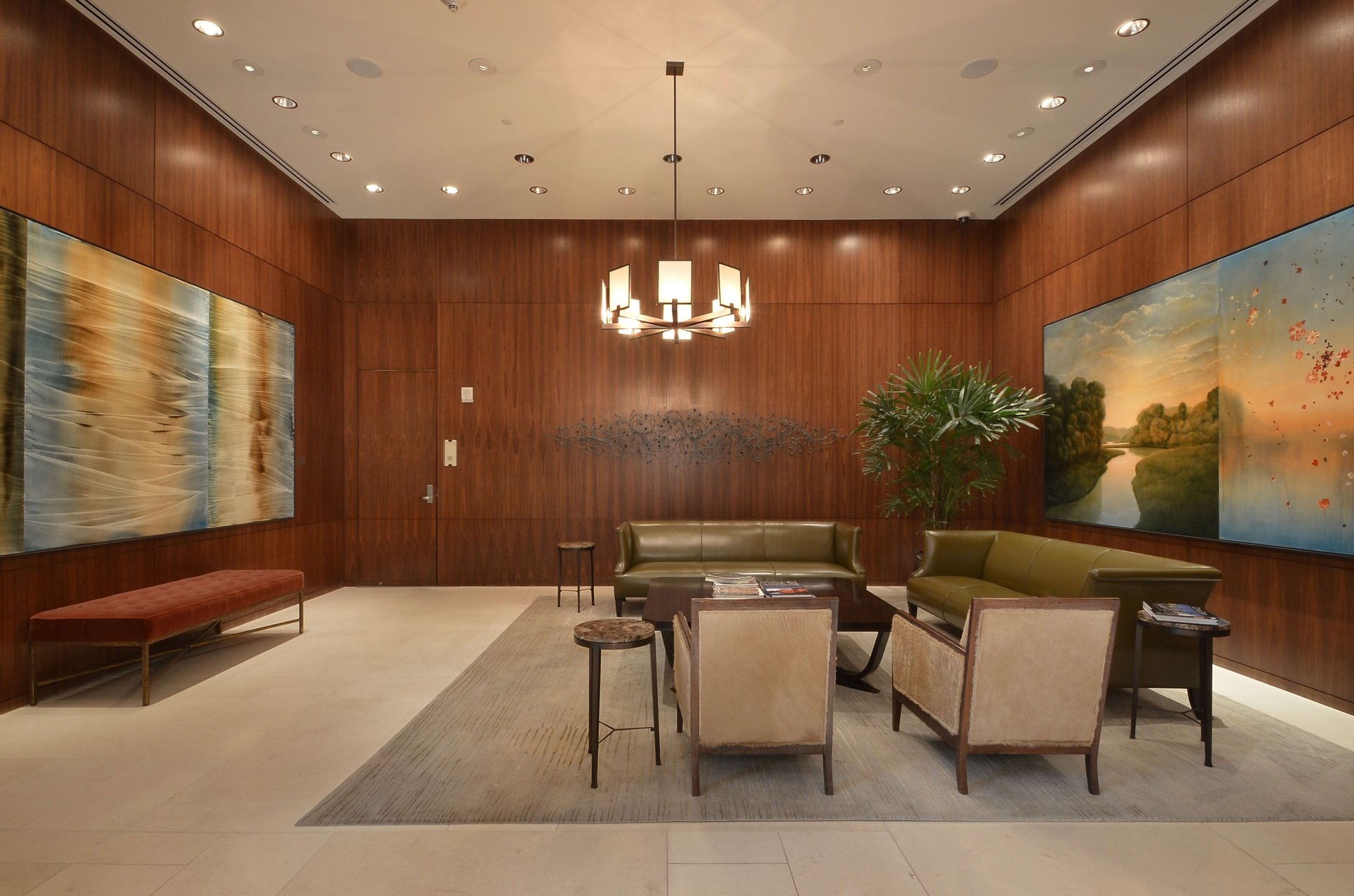 200 Congress Ave #44J