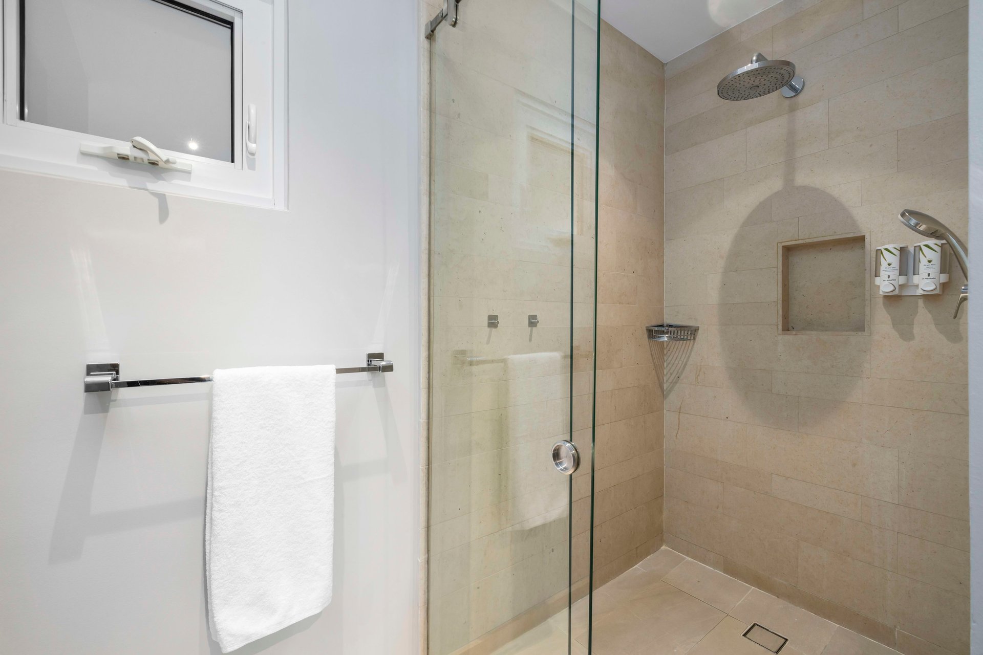 Le Vent Condominium Unit 207