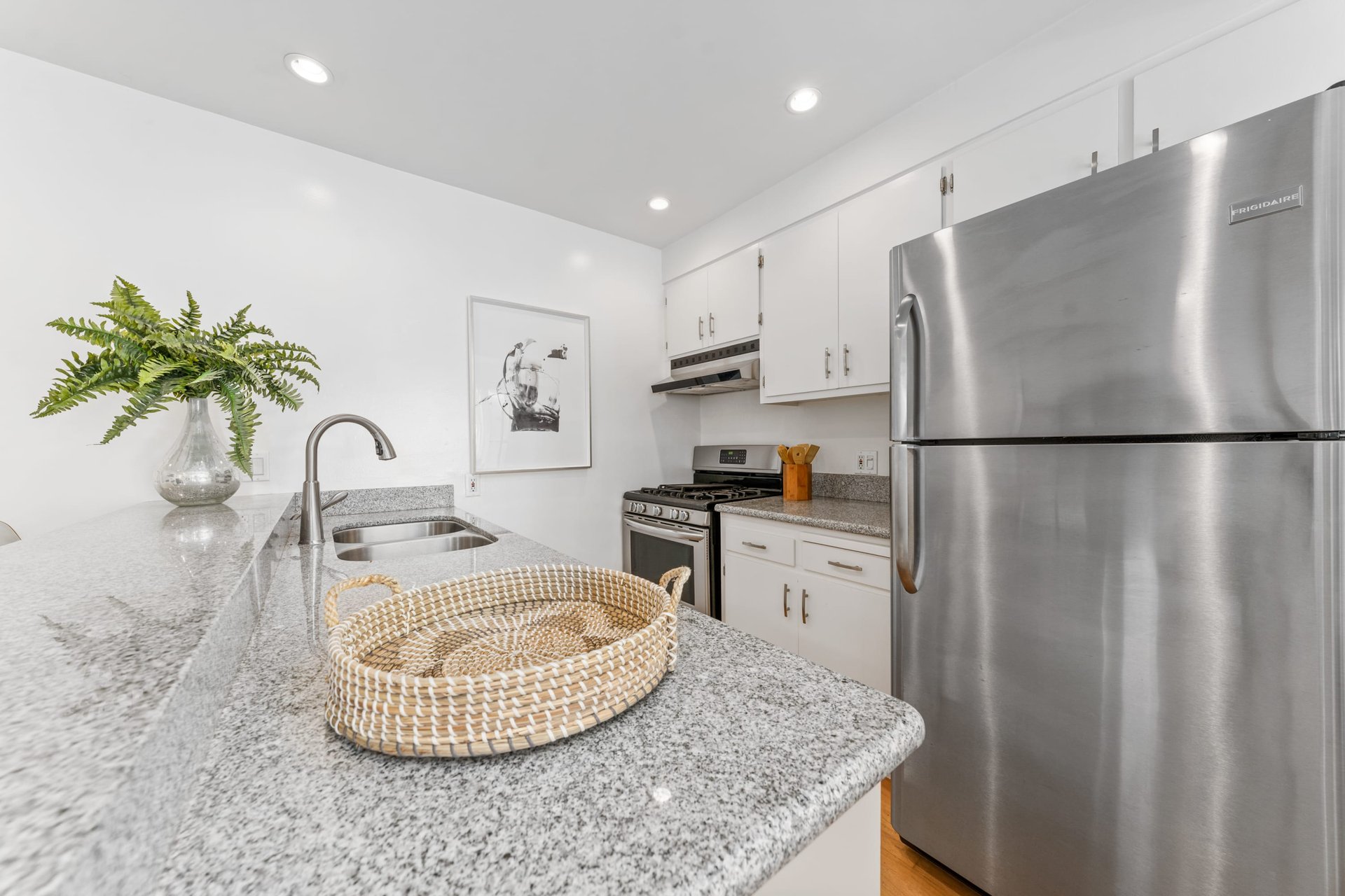 607 Ashland Ave, Sunset Park