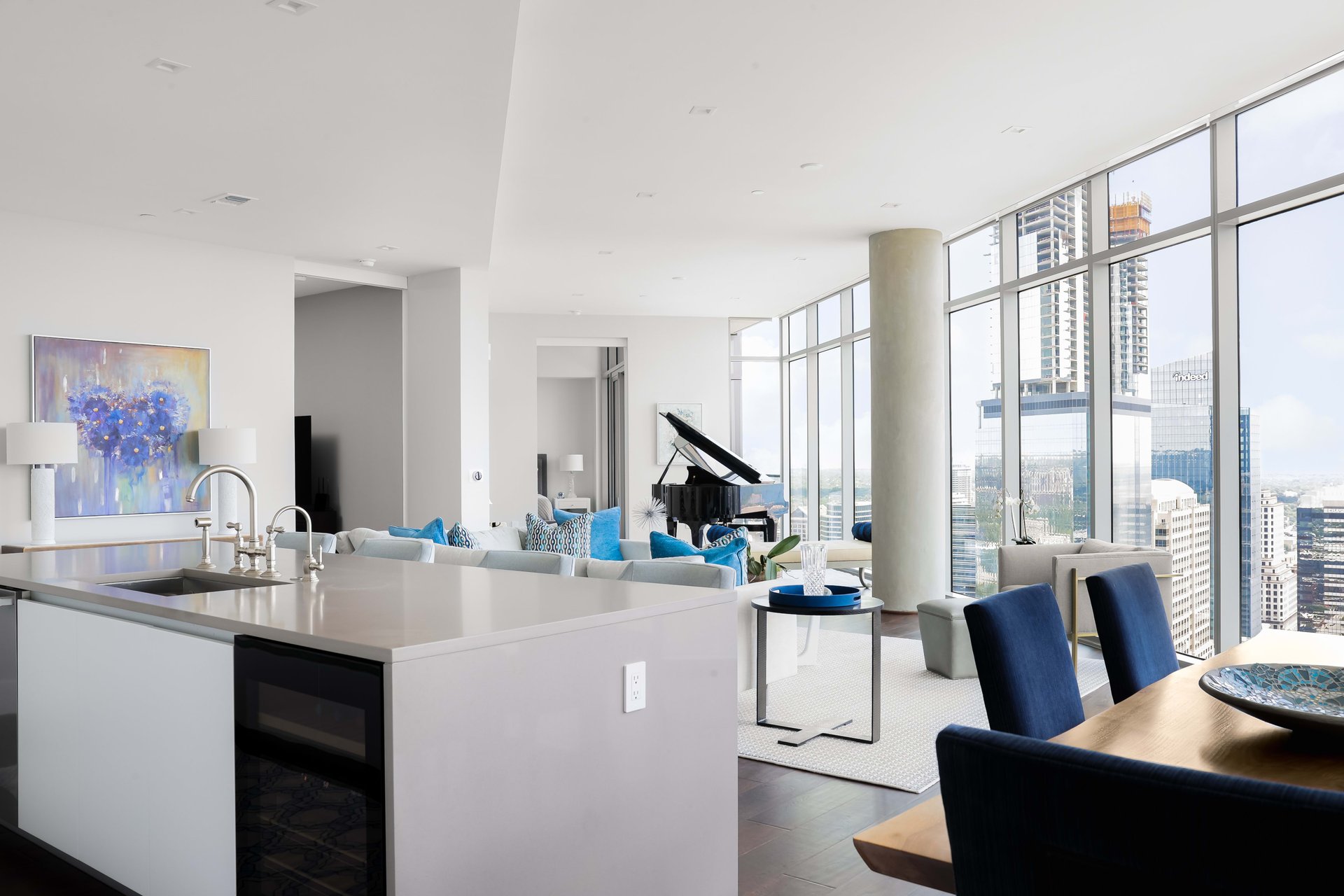 501 West Ave #3701