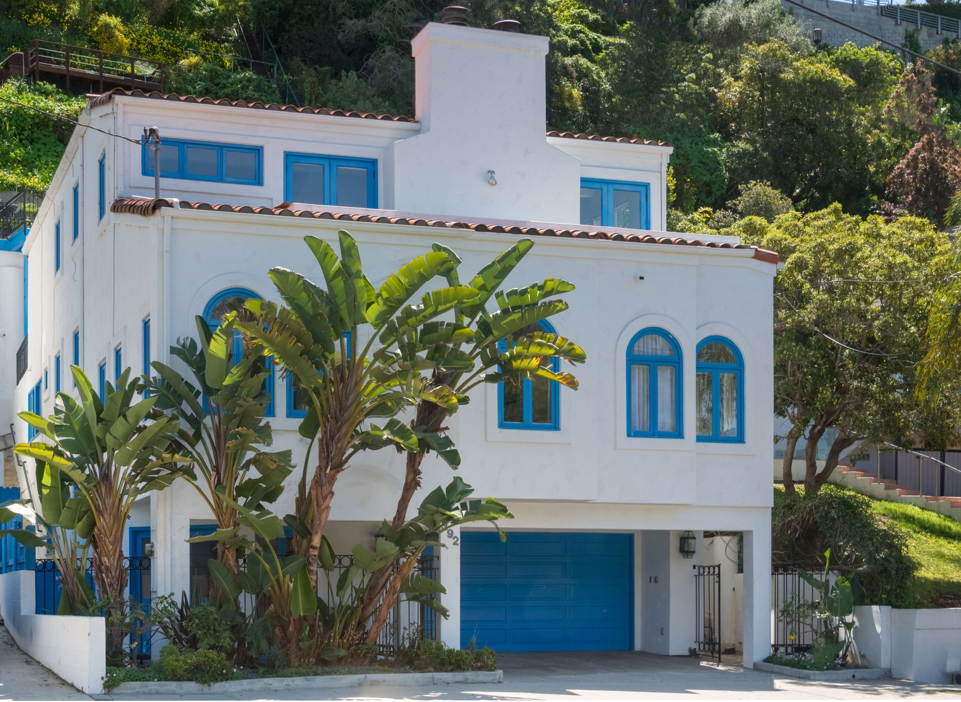 392 Entrada Dr