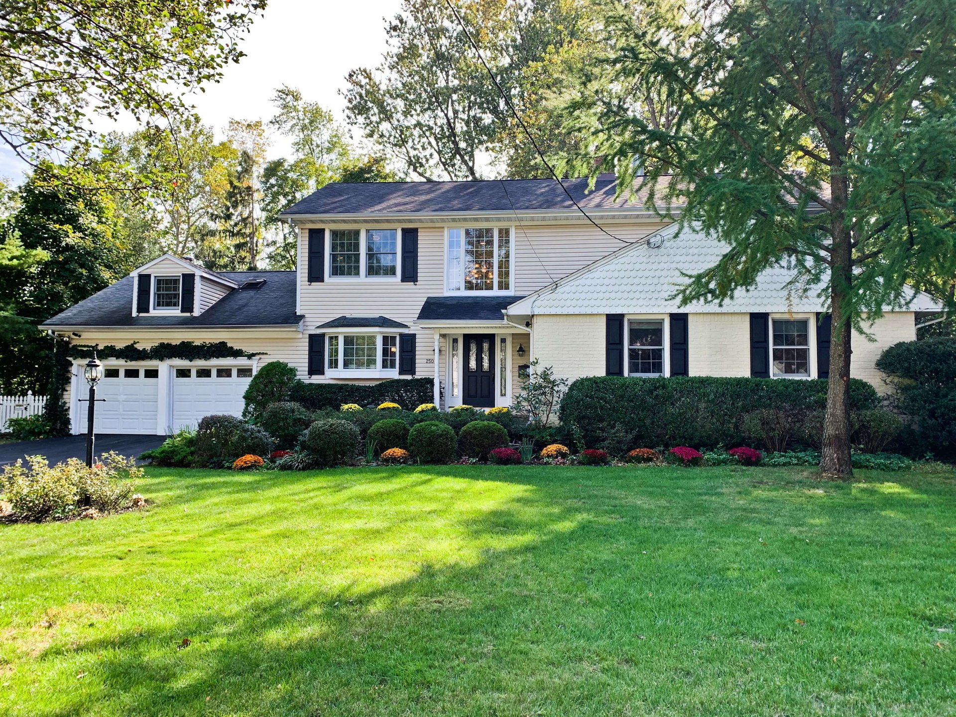 250 Brookmere Ct