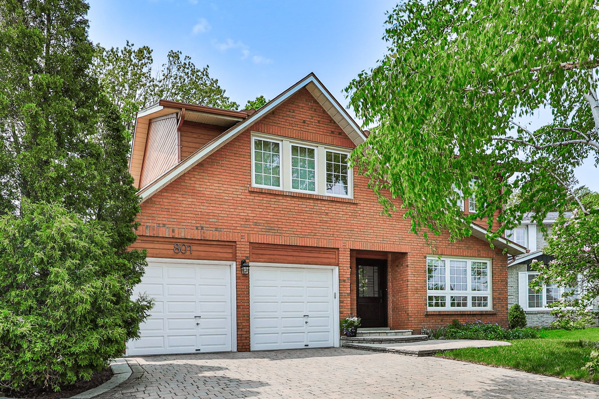 801 Damien Way, Mississauga, Ontario