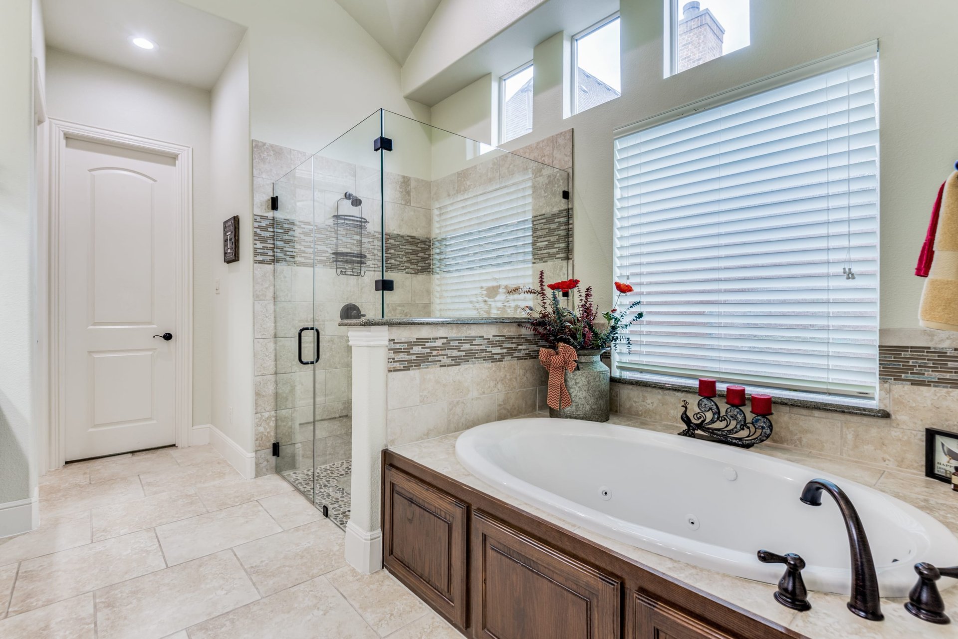 Frisco Luxury