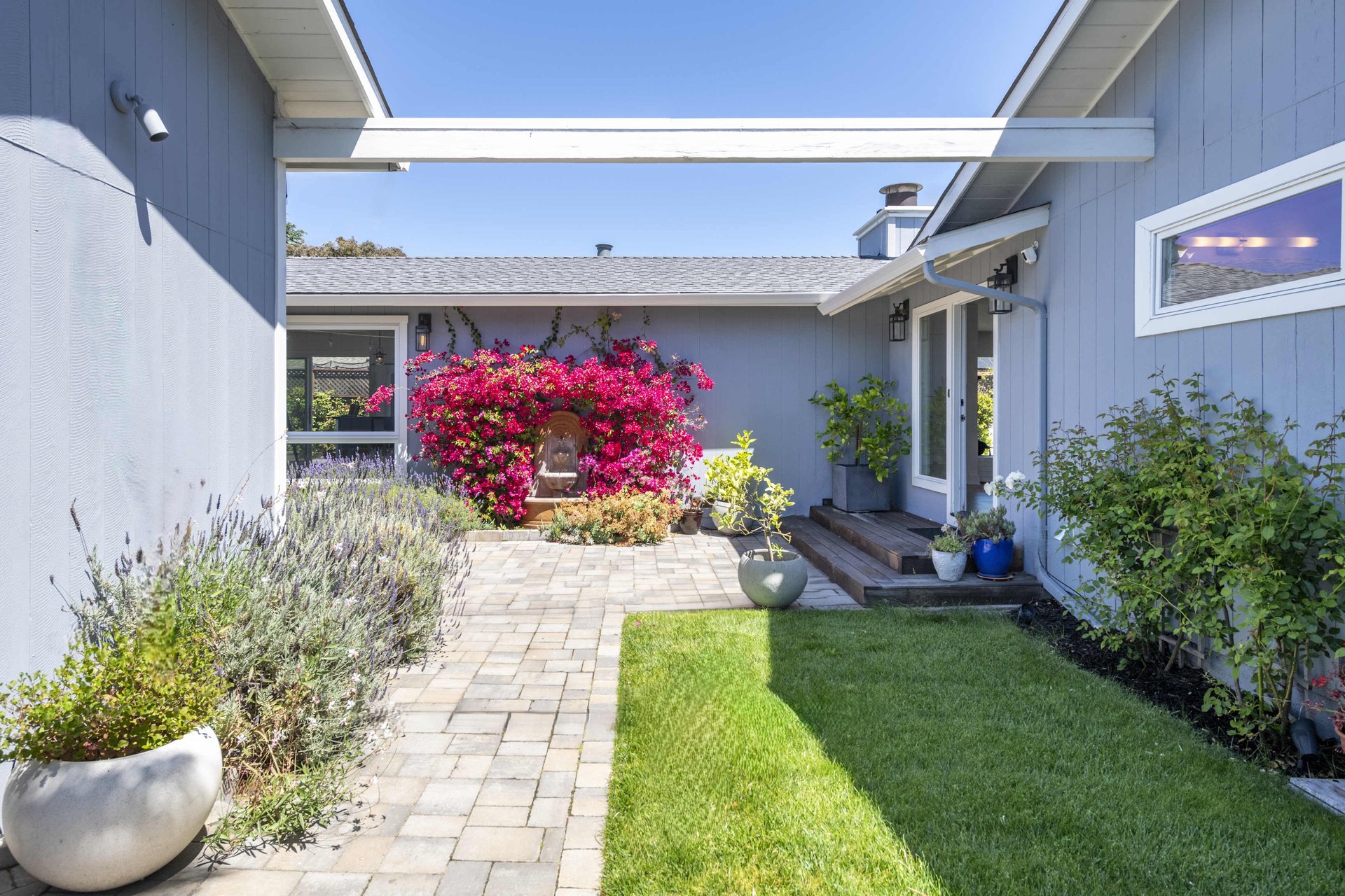 Charming Single-Level Home in Coveted Paradise Cay- Represented Owner and Tenant