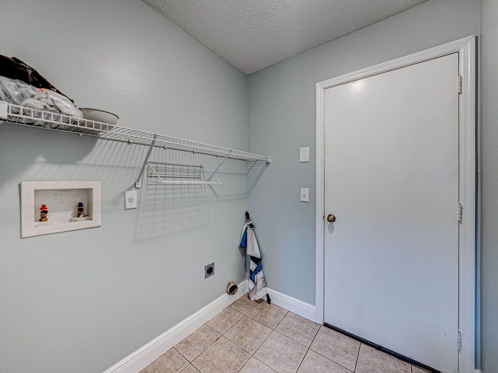 22806 SILLS LOOP