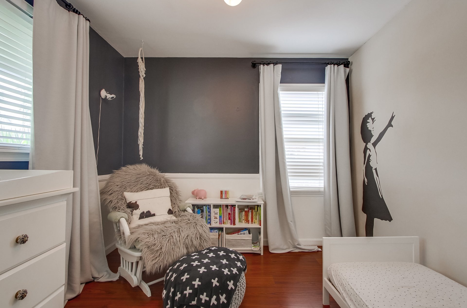 3341 Currant St