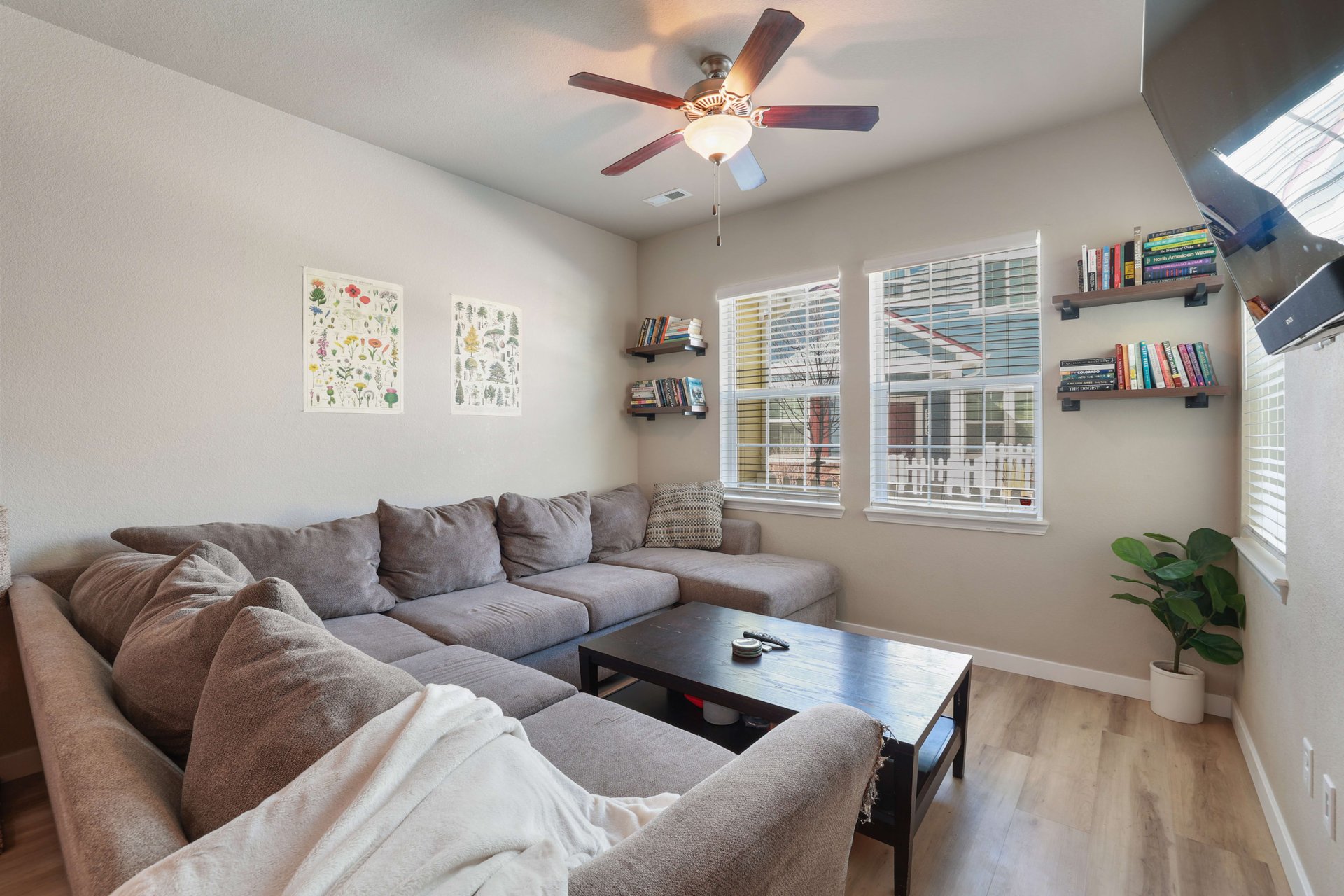 8754 Vista Azul Heights