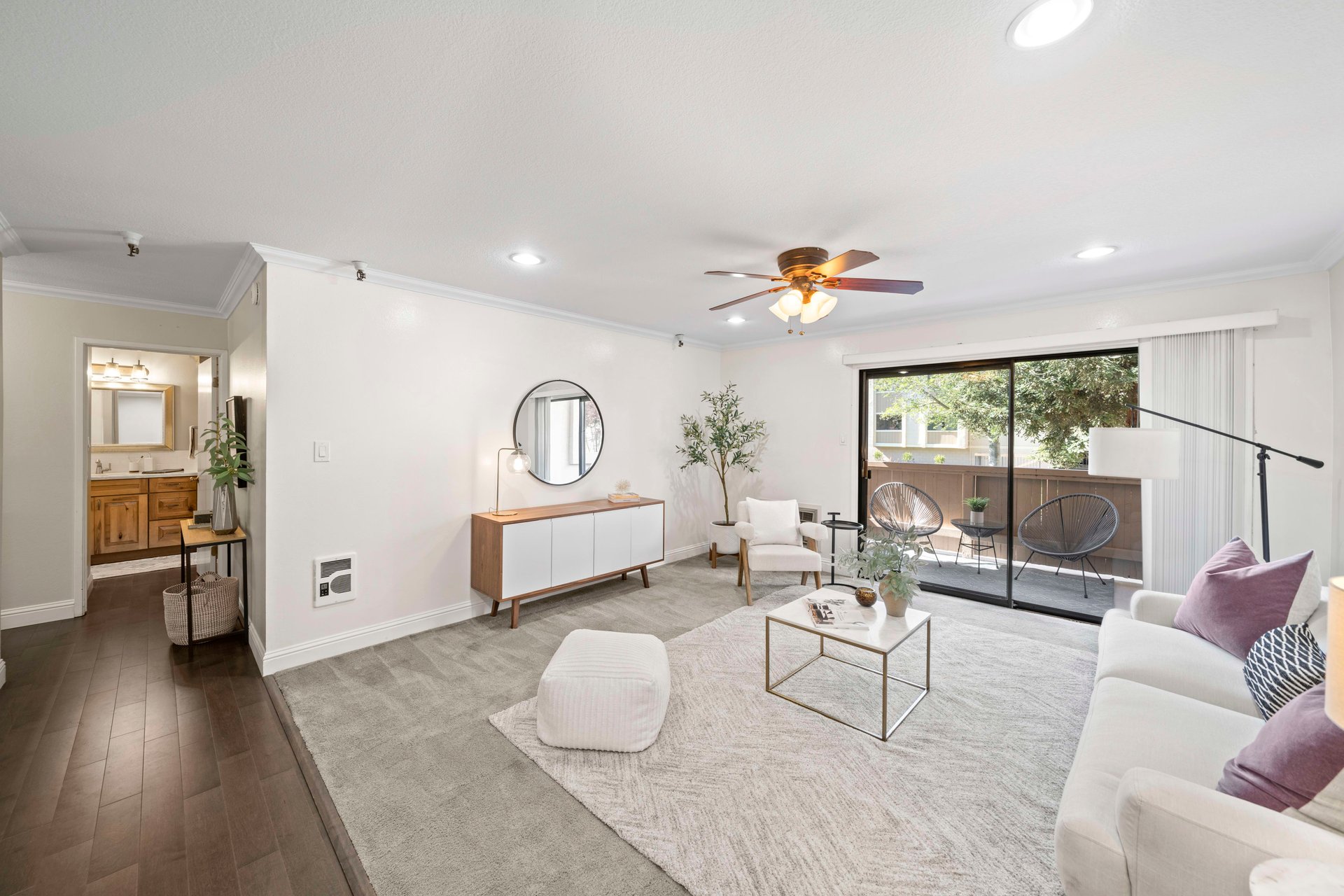 400 Ortega Avenue, 102