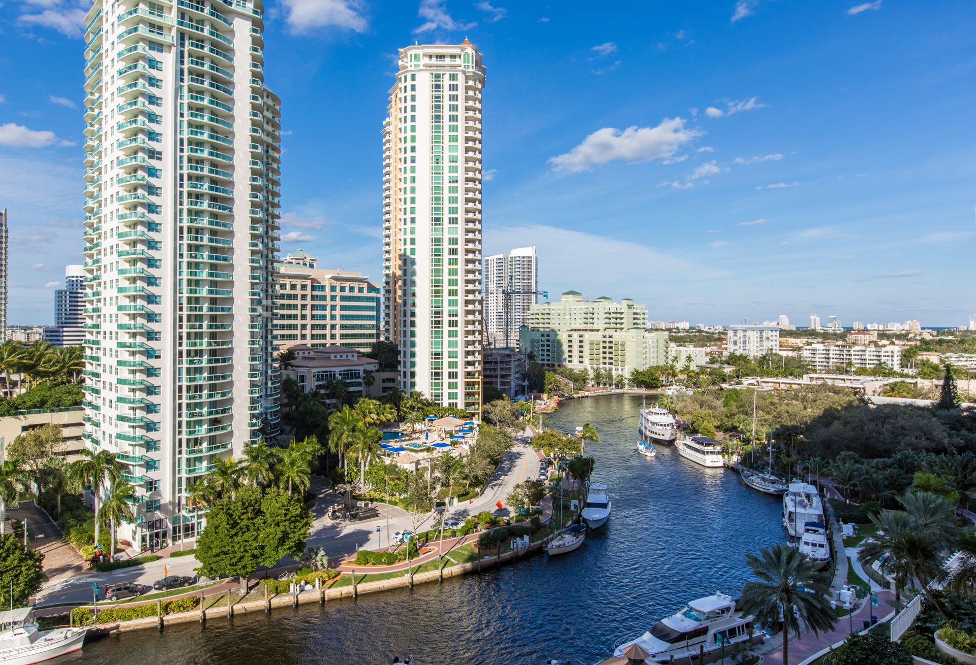 511 SE 5th Av Unit: 1118