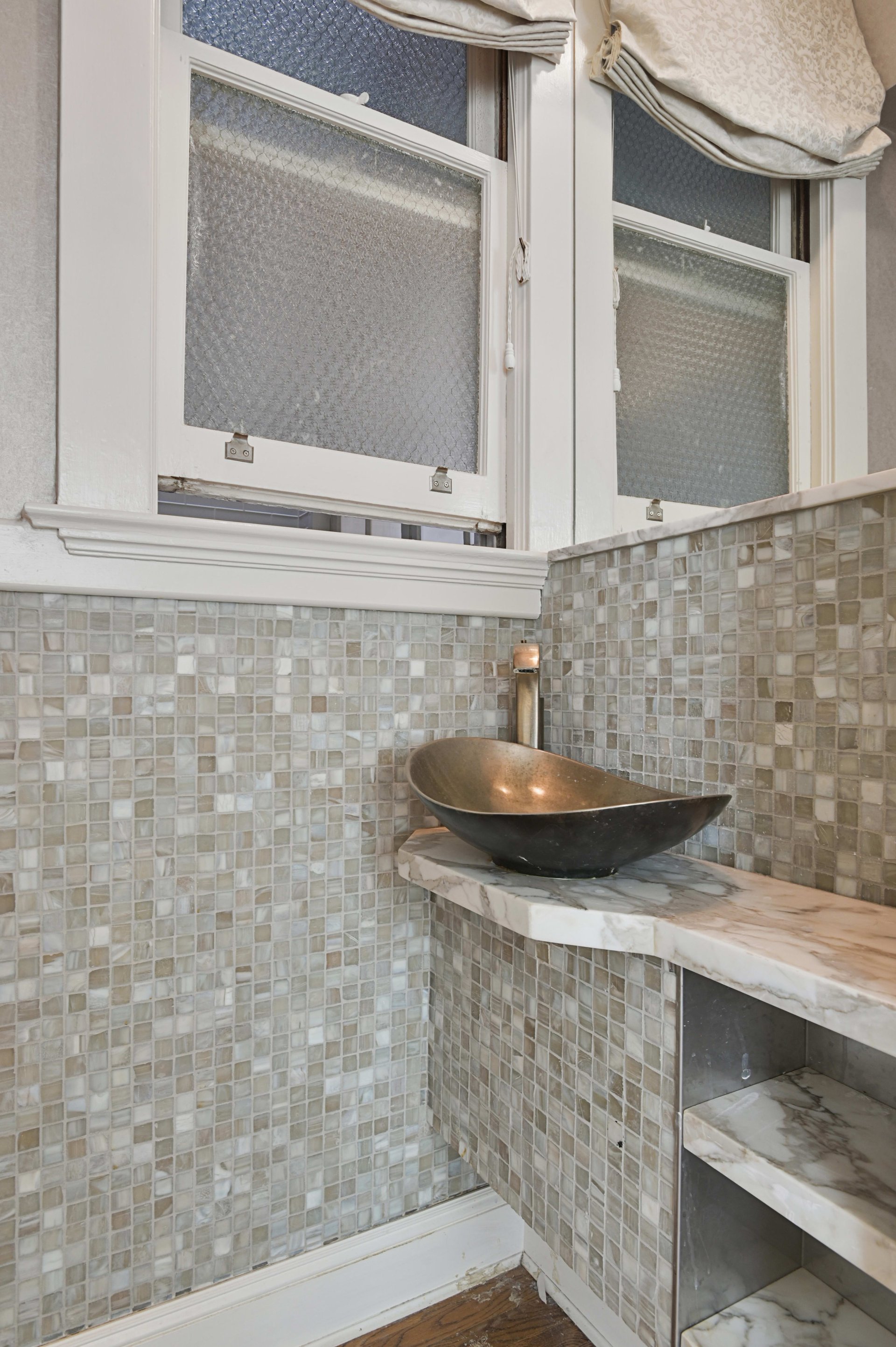 Golden Gate Views & Contemporary Renovation at Capo Di Monte