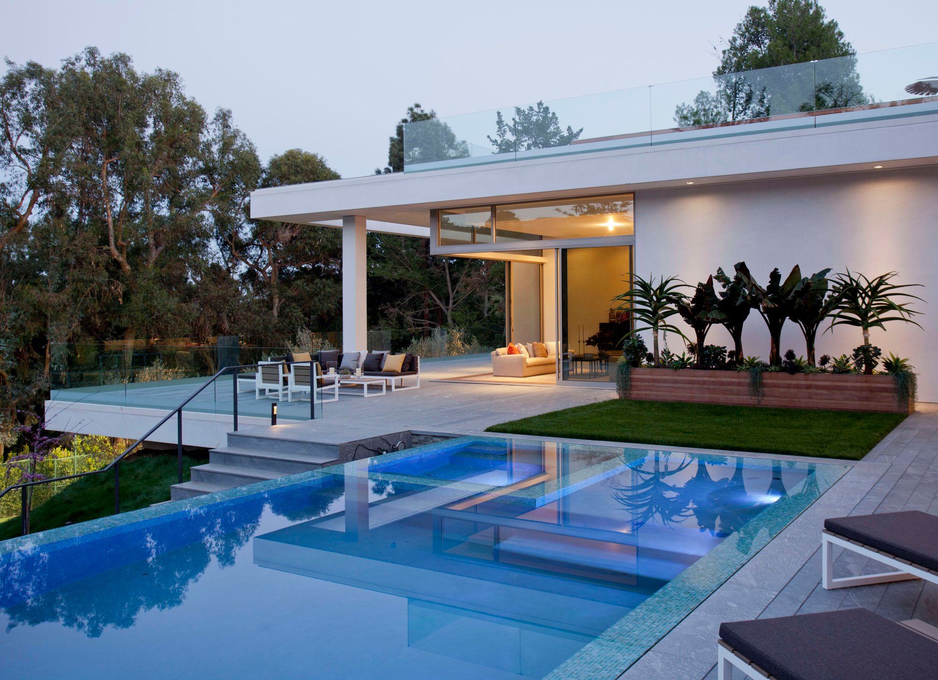 438 N Faring Rd, Holmby Hills