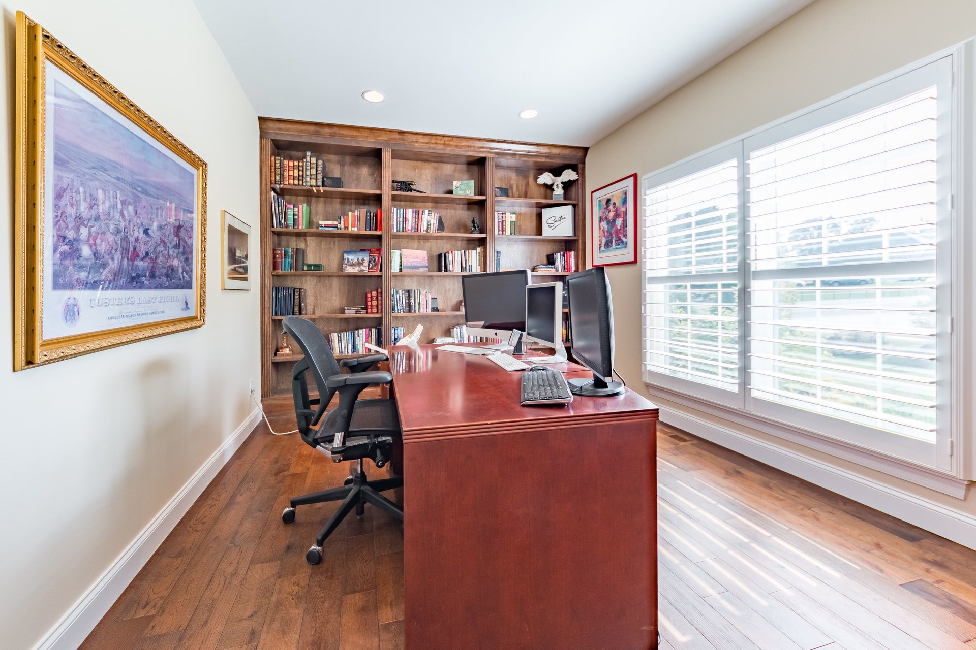 Newer Construction Minutes from Bellerive Country Club