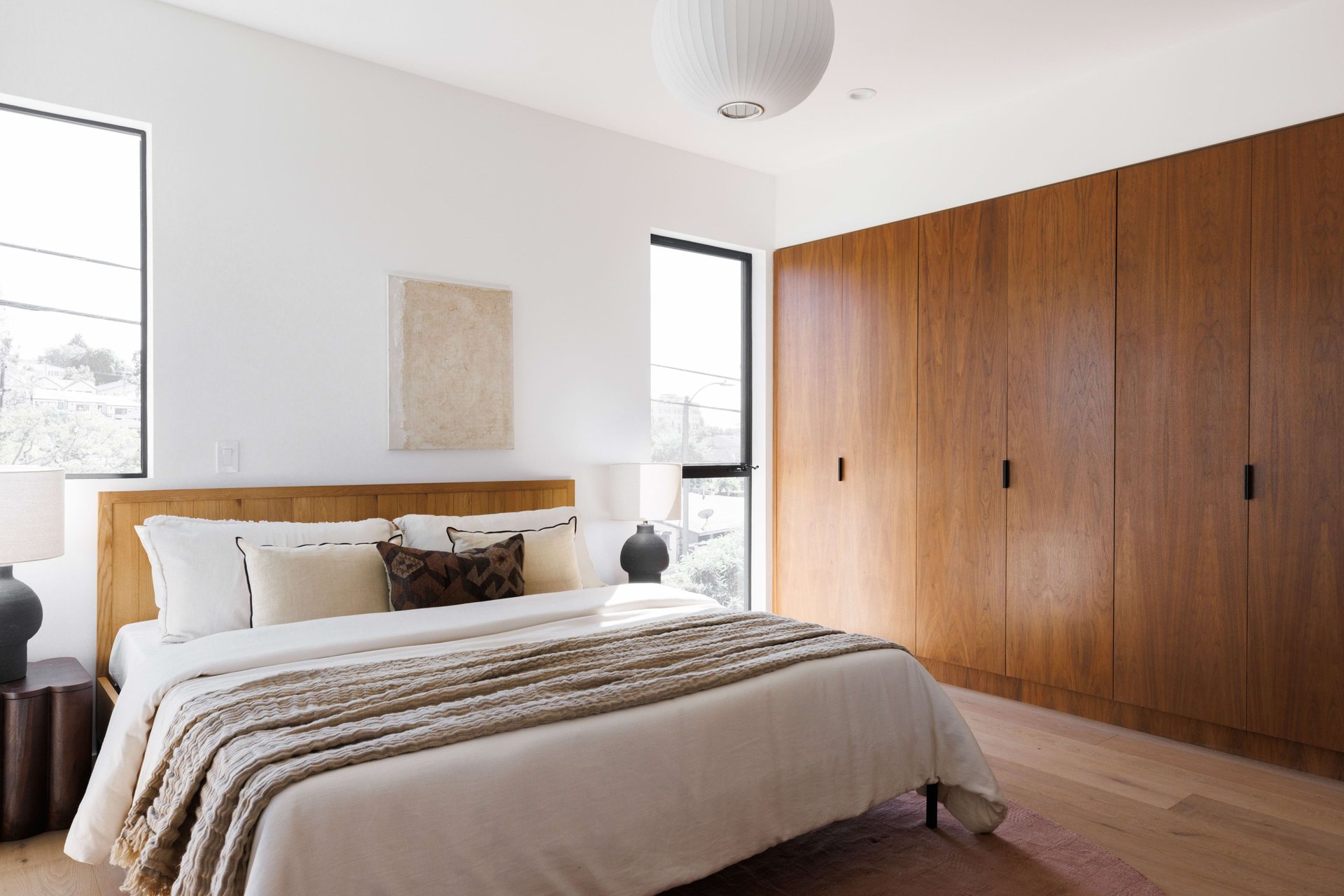 A Chic and Private New Construction in Silver Lake