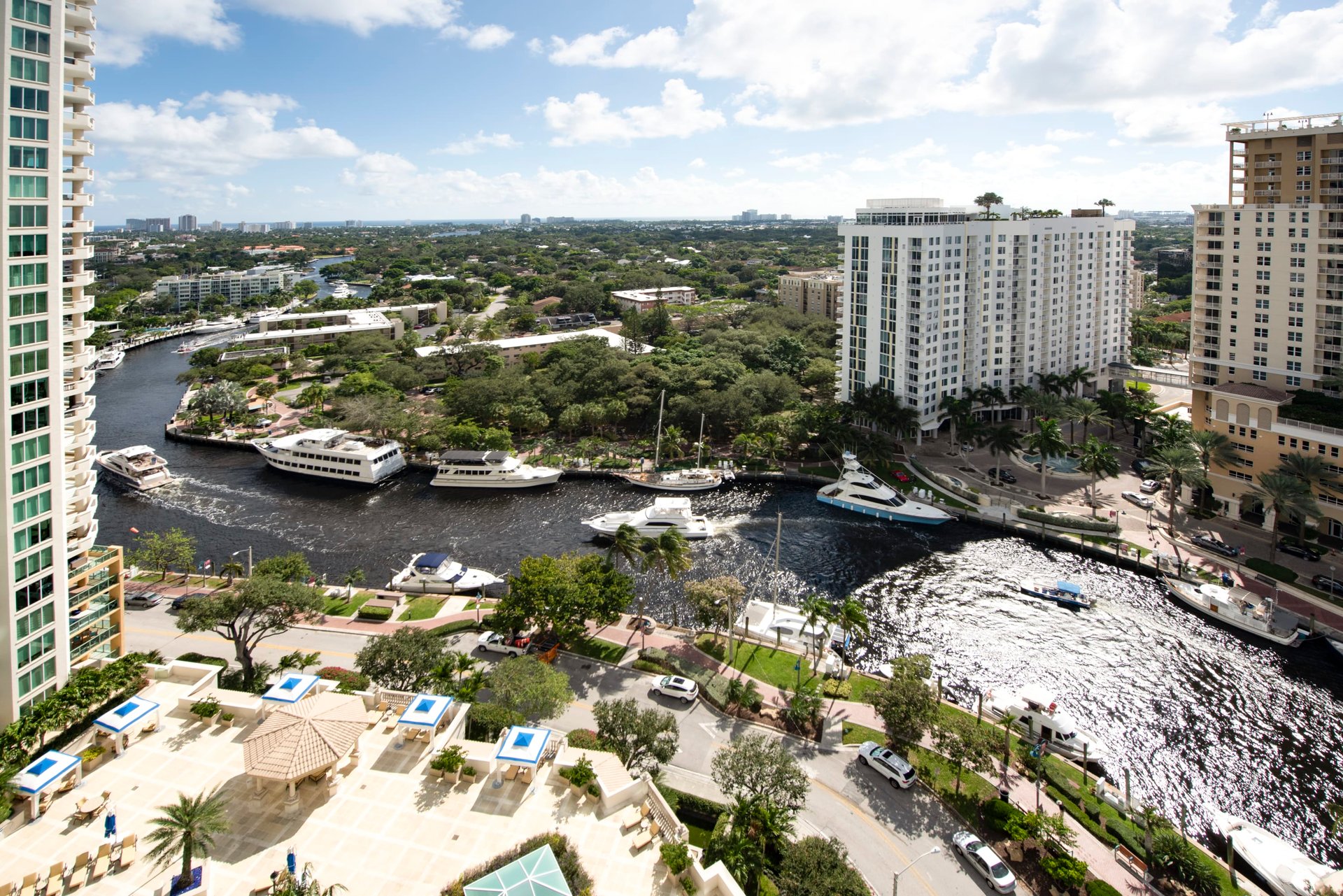 347 N New River Dr Unit: 2102