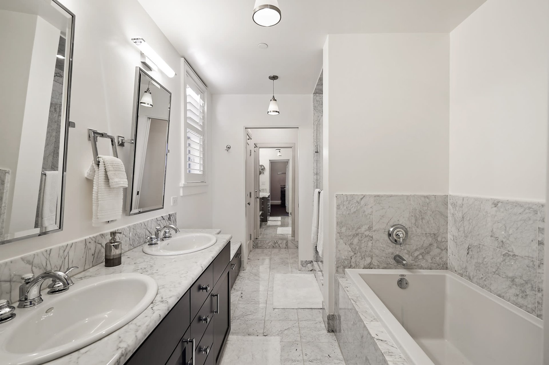 356 Santana Row APT 319