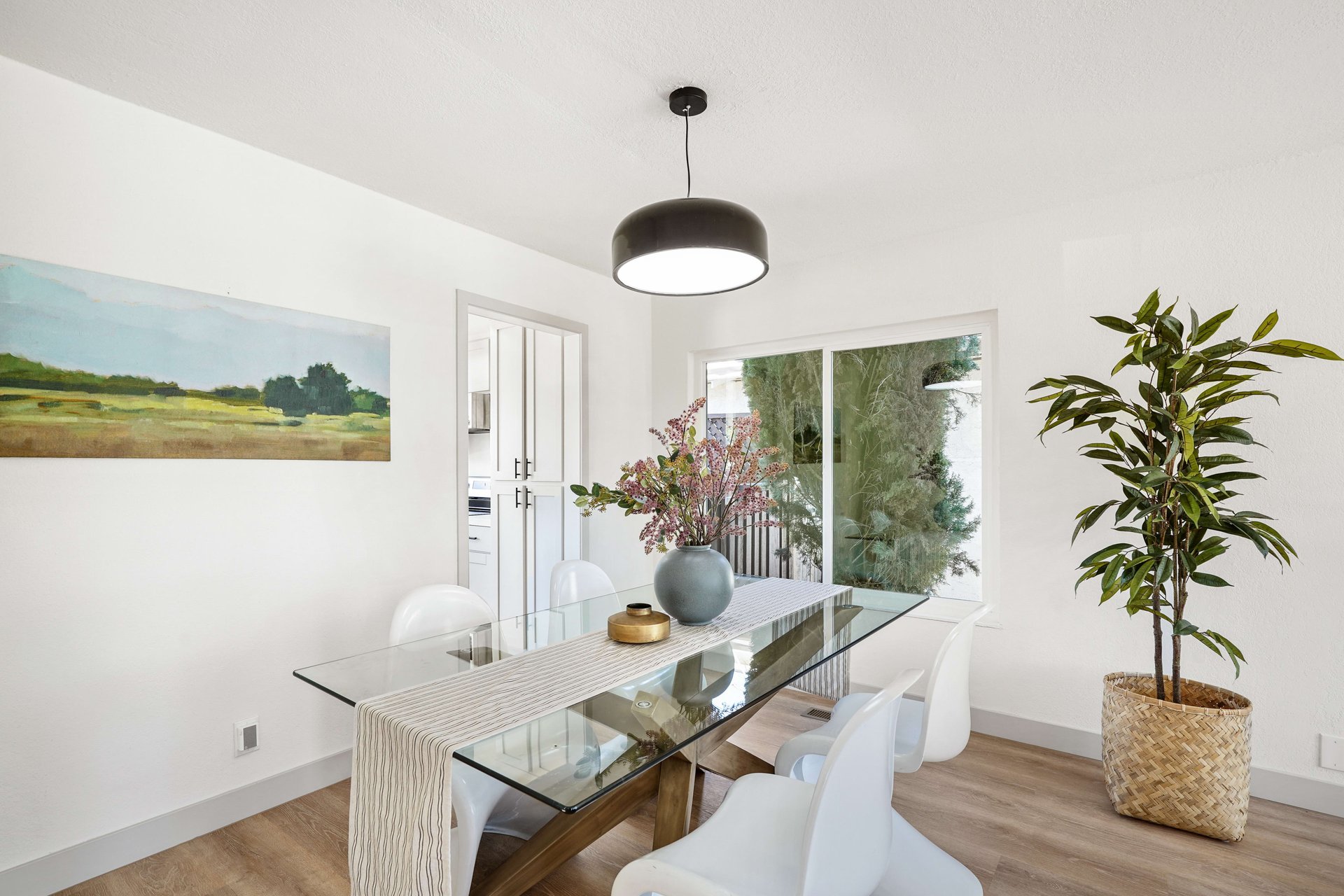 68 Rosewell Court