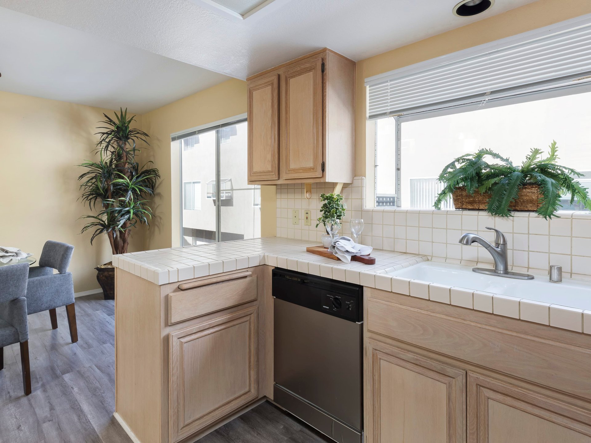 1345 E Grand Avenue Unit: D