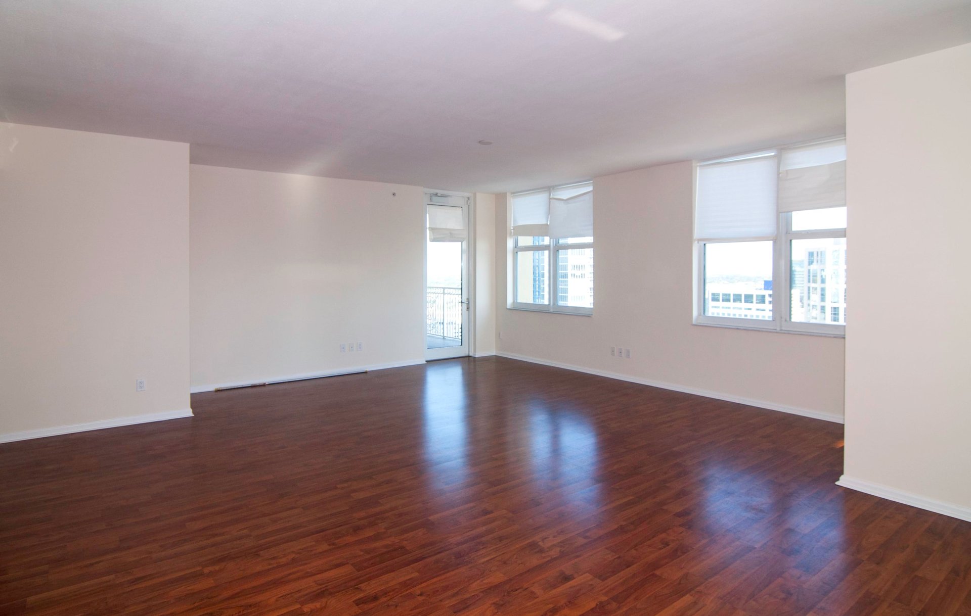 511 SE 5th Ave Unit: 2217