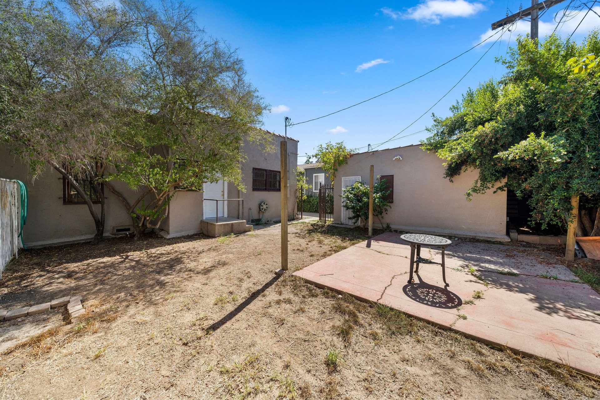 1175 Carmona Ave, Wilshire Vista