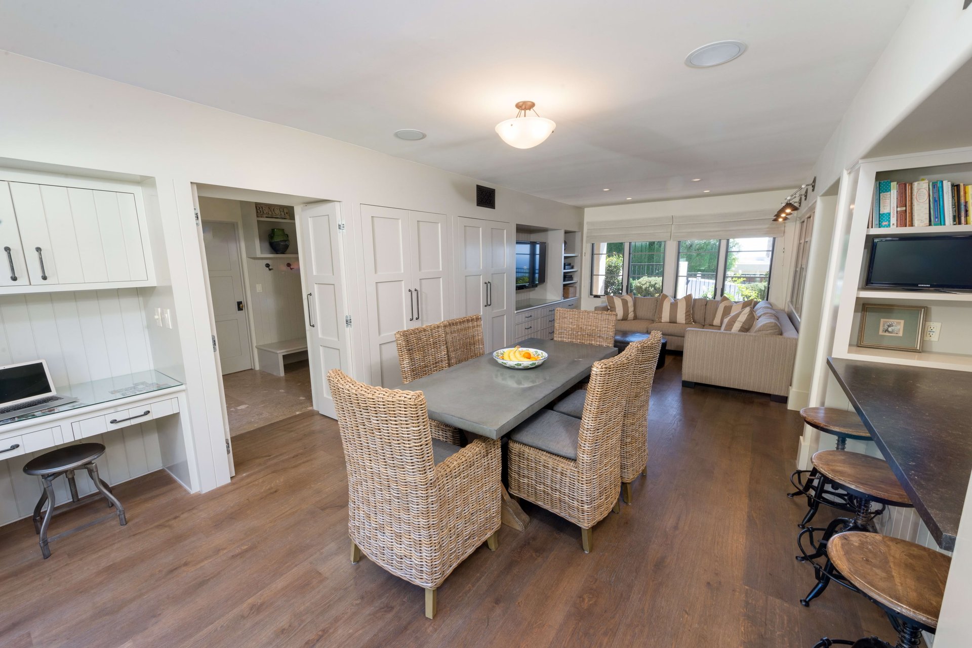 467 Surfview Dr