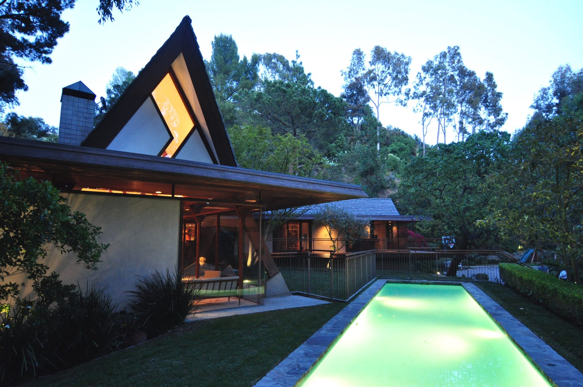 1014 Moraga Dr