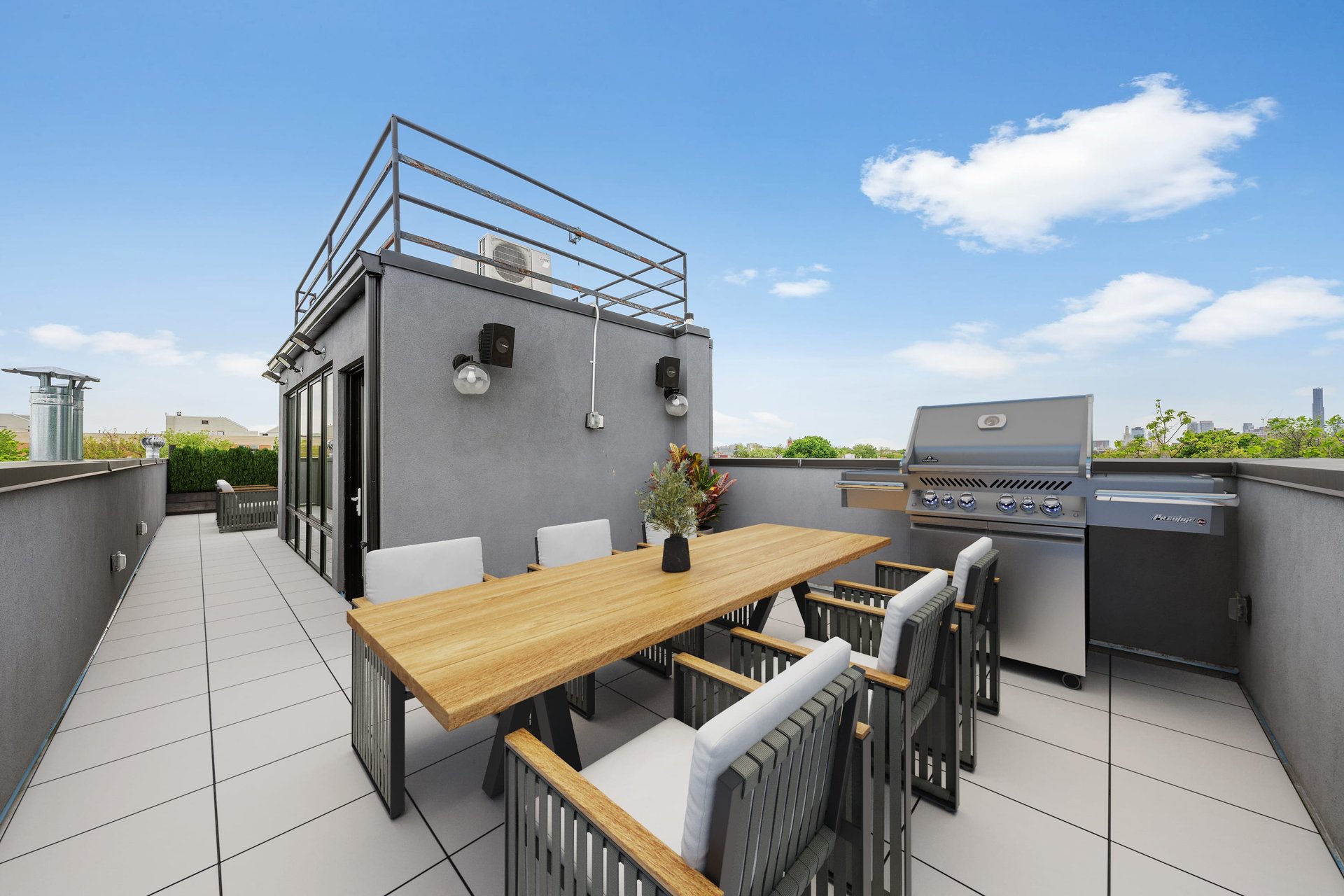 545 Lexington Ave, Unit 2