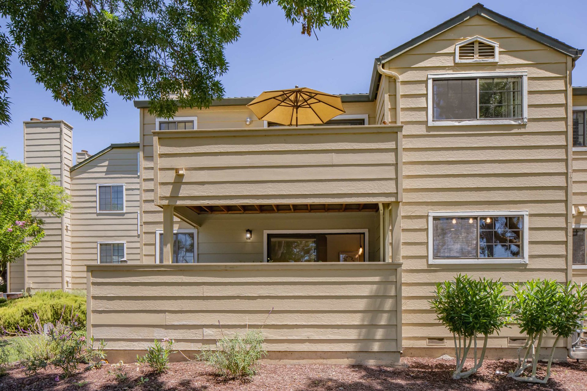 3174 Heather Ridge Drive