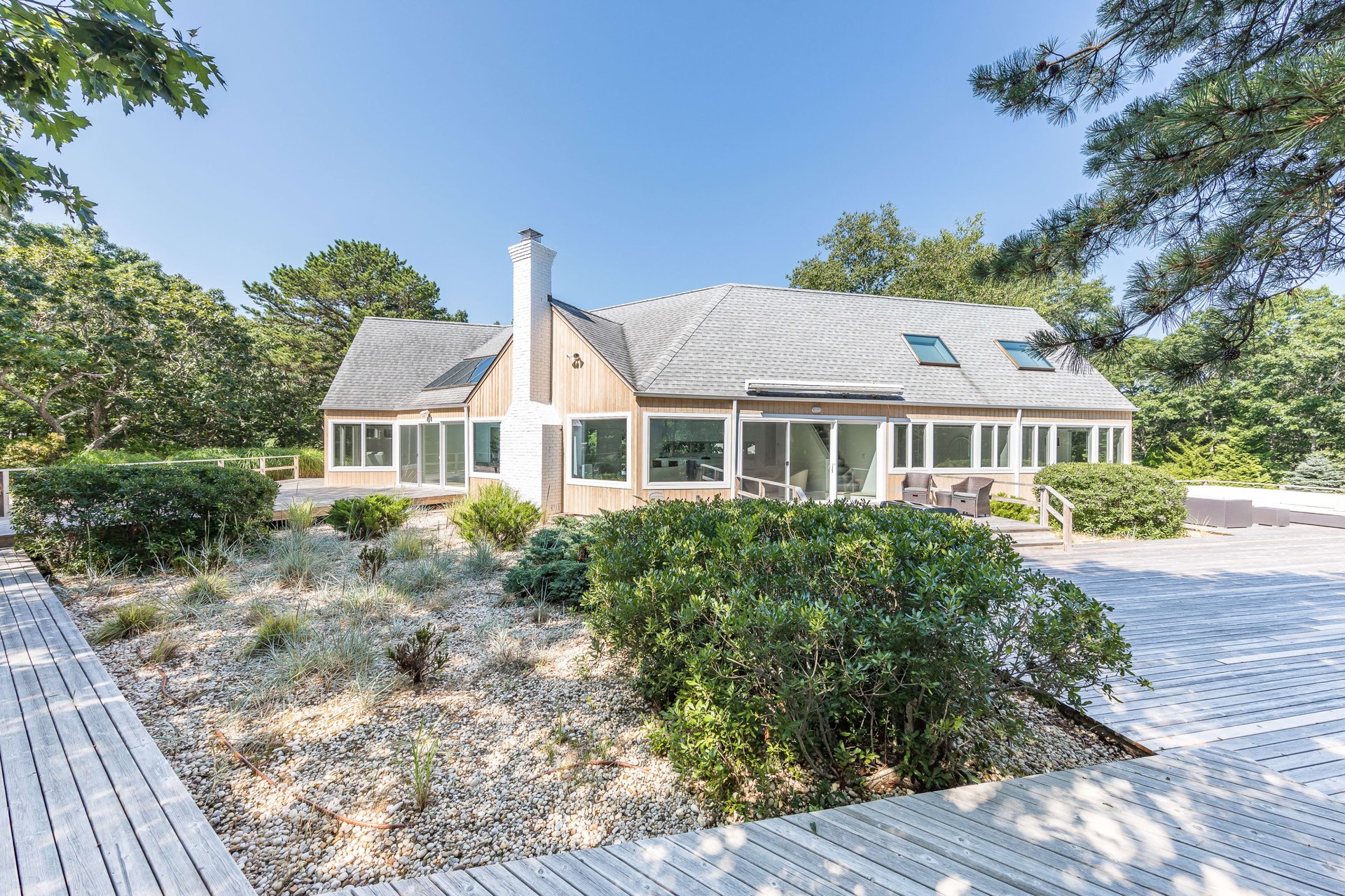 9 Bark Ct