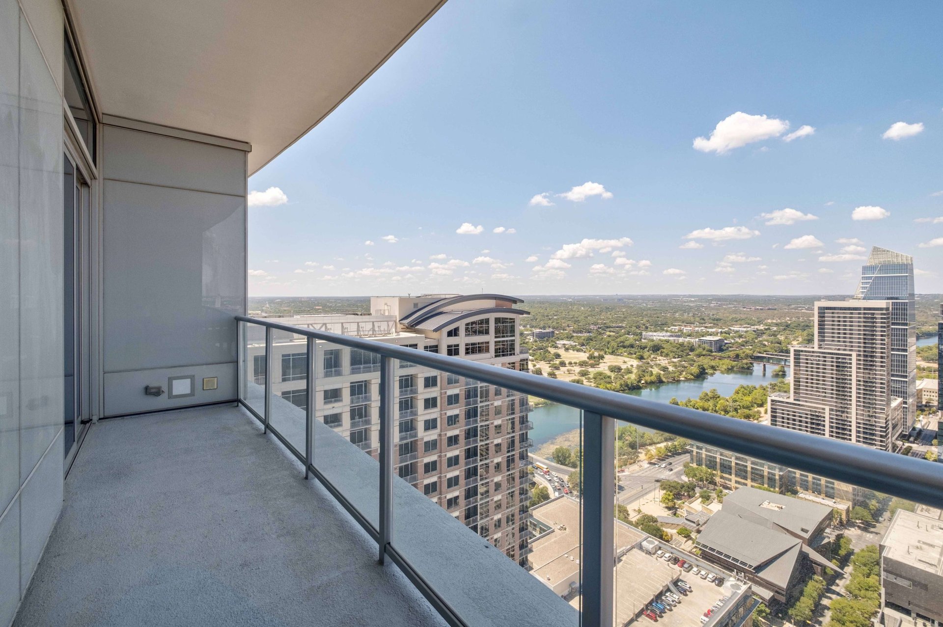 200 Congress Ave #37A