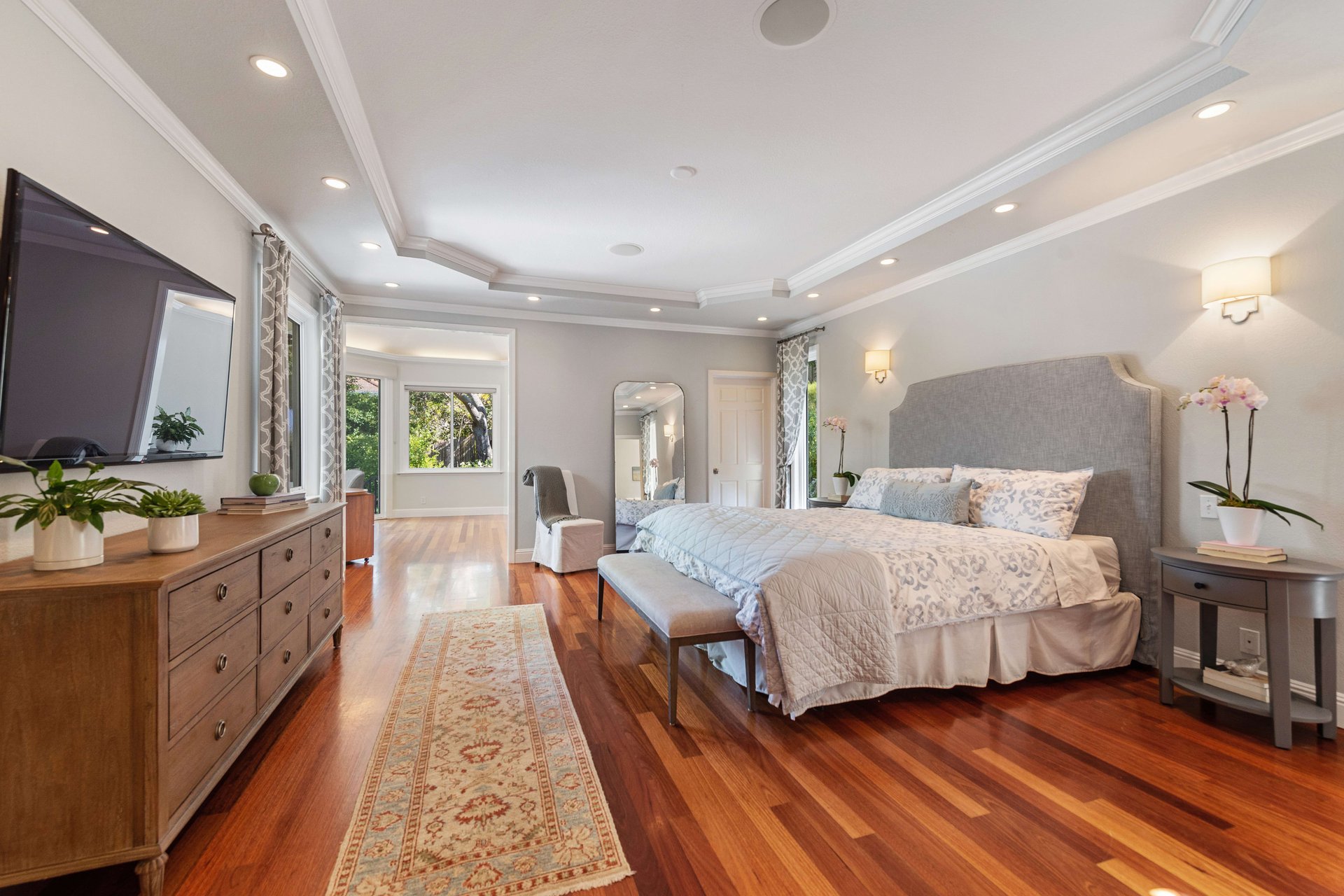 1095 Macadamia Drive