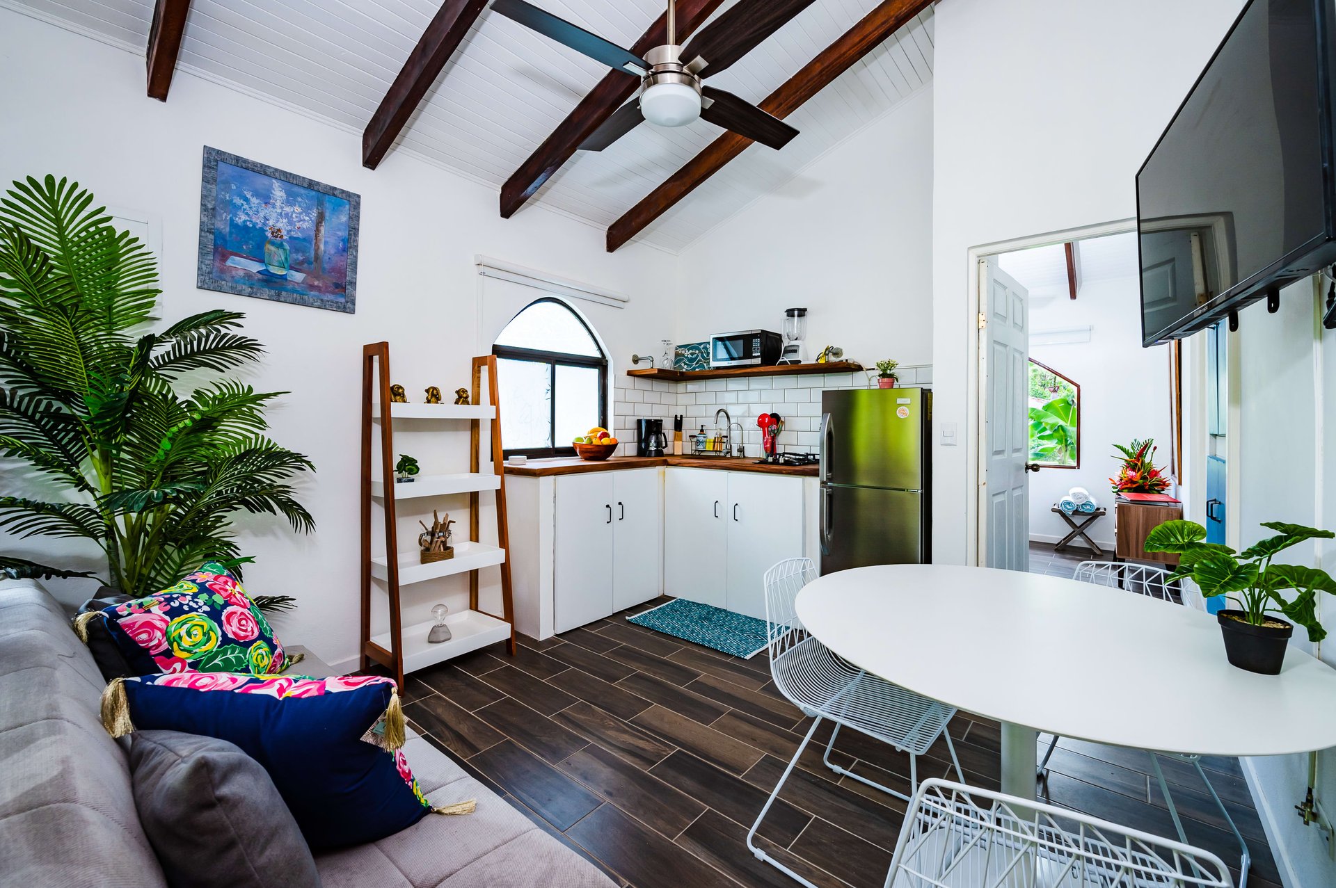 Casa Papaya Villaggio II, 431B | Renovated One-Bedroom Condo Steps from 7 Beaches