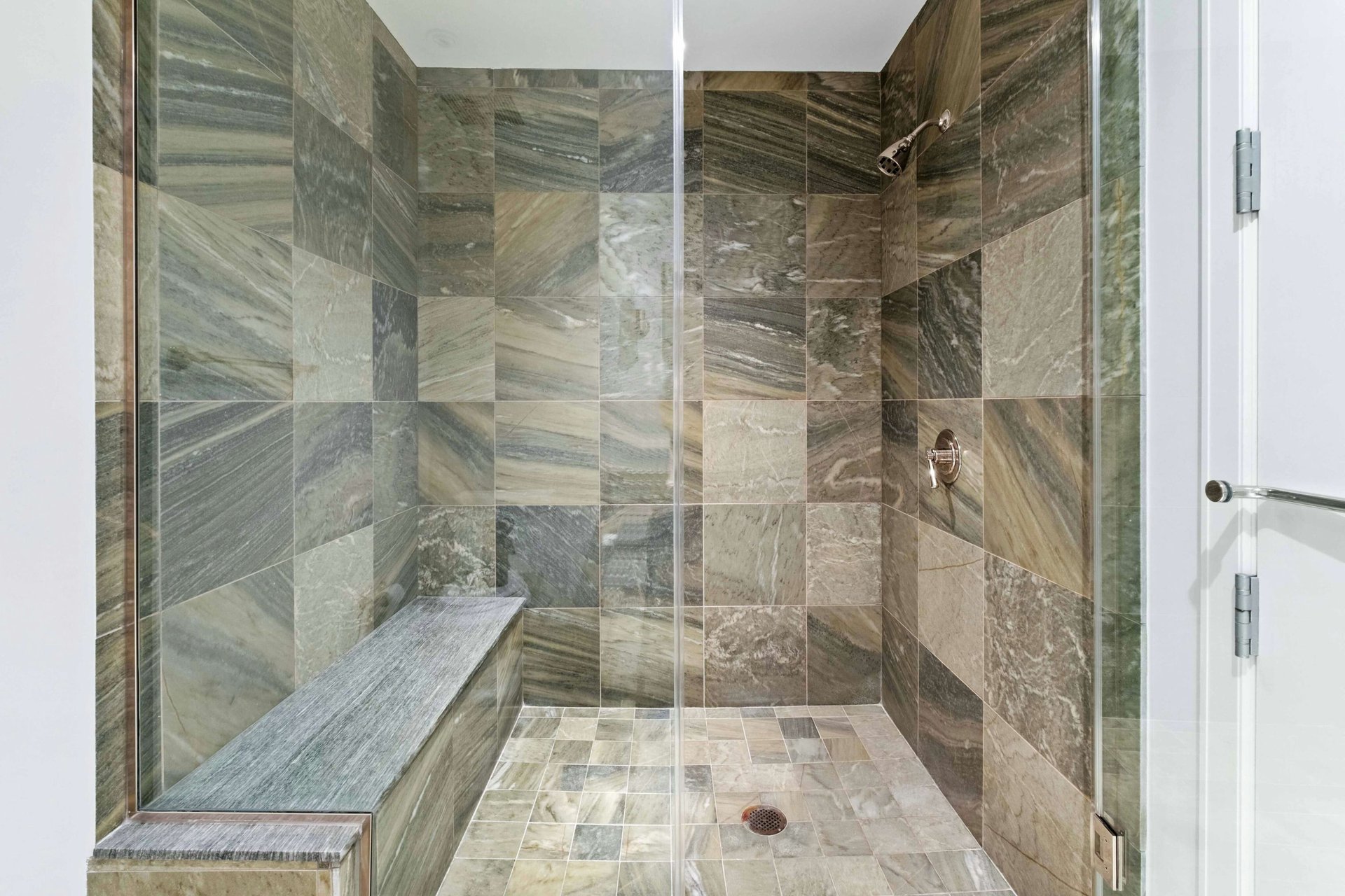 200 Congress Ave #30H 