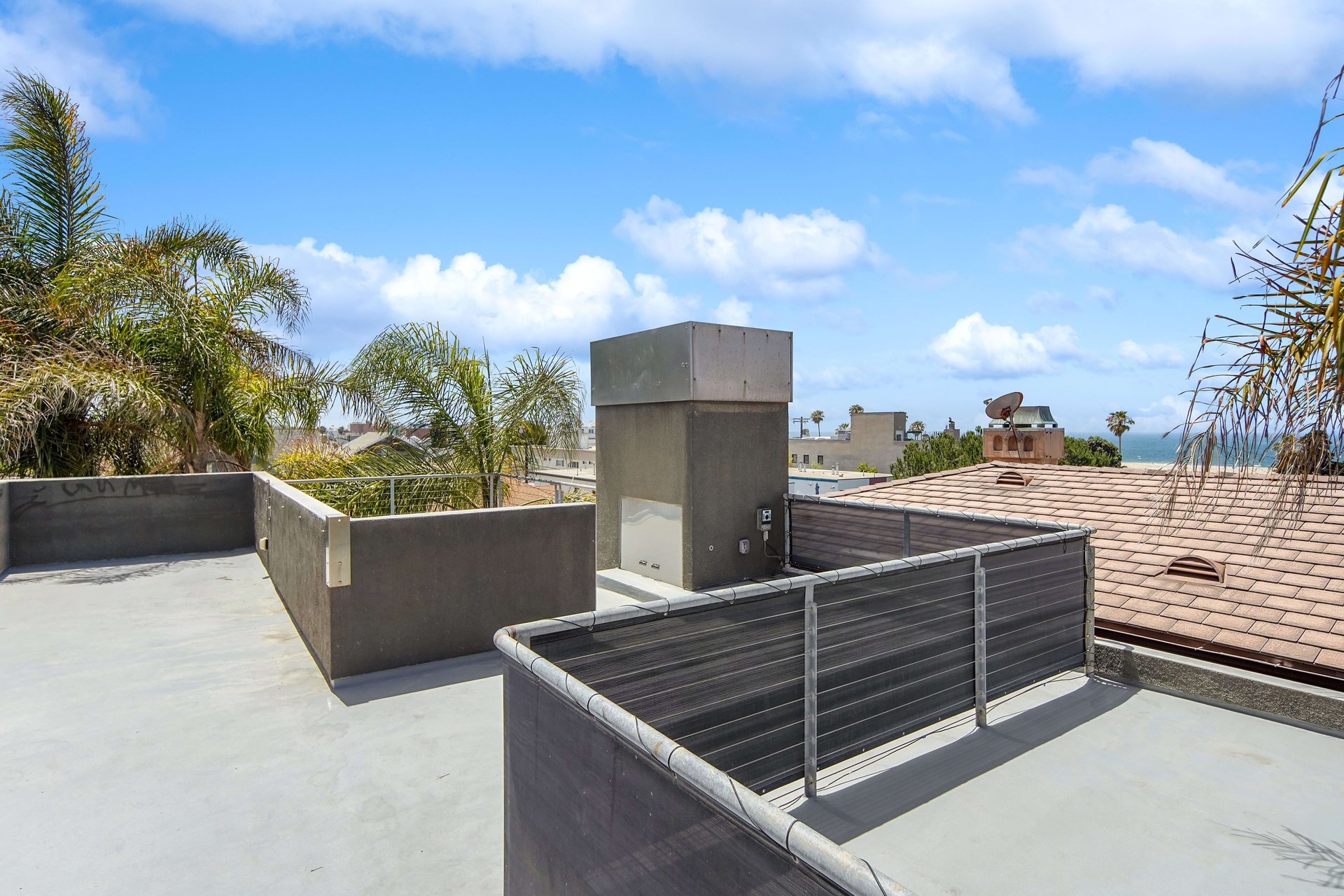 35 Sunset Ave