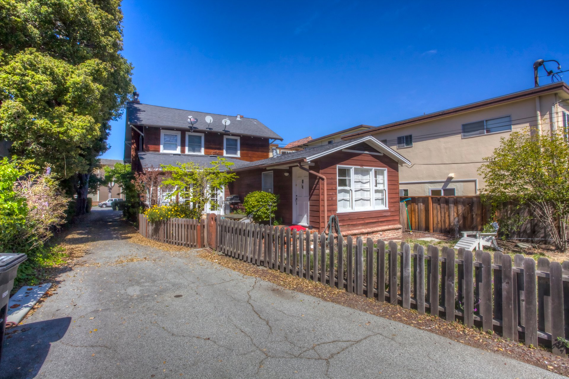 1433 Floribunda Ave