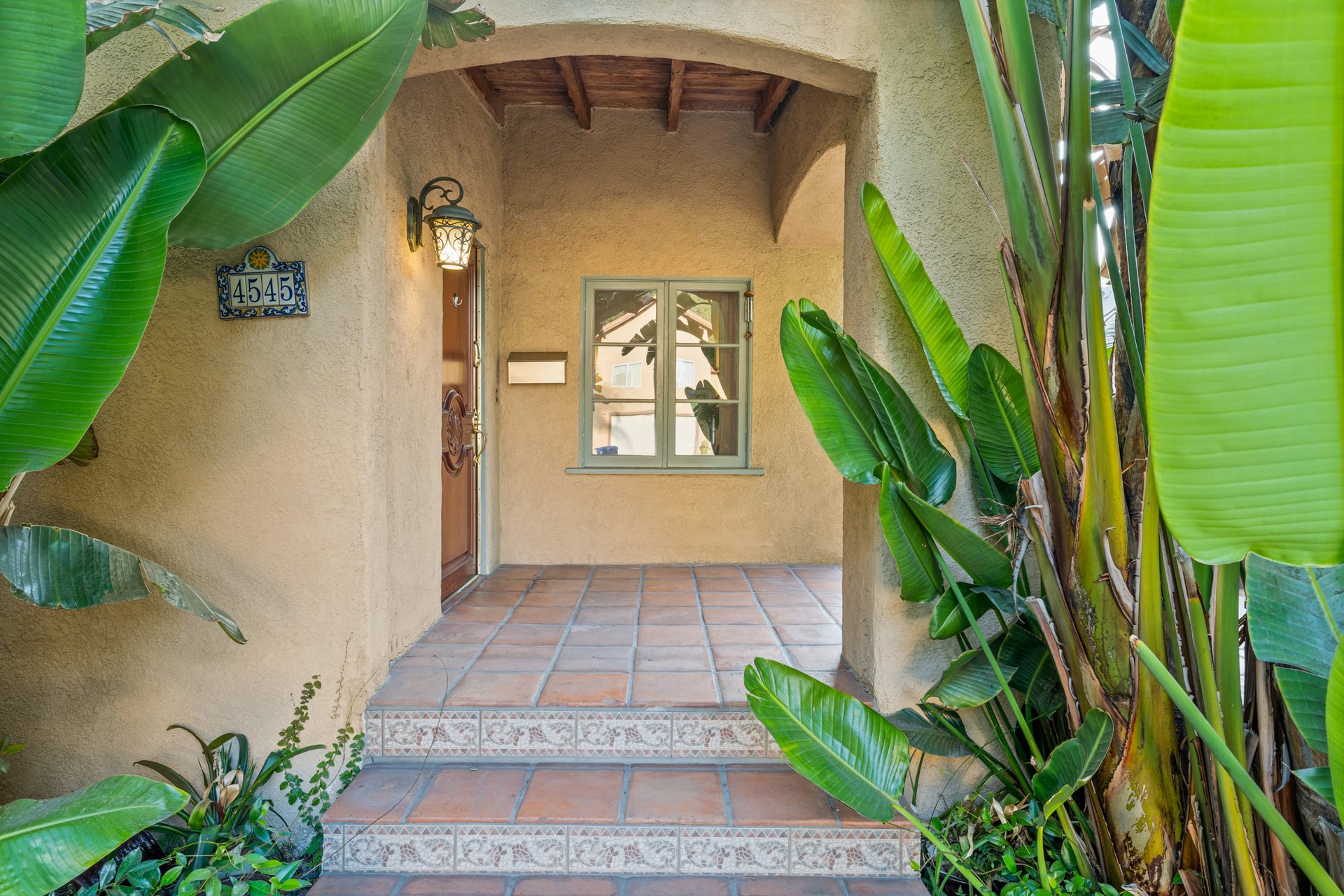 4545 Talofa Ave, Toluca Lake