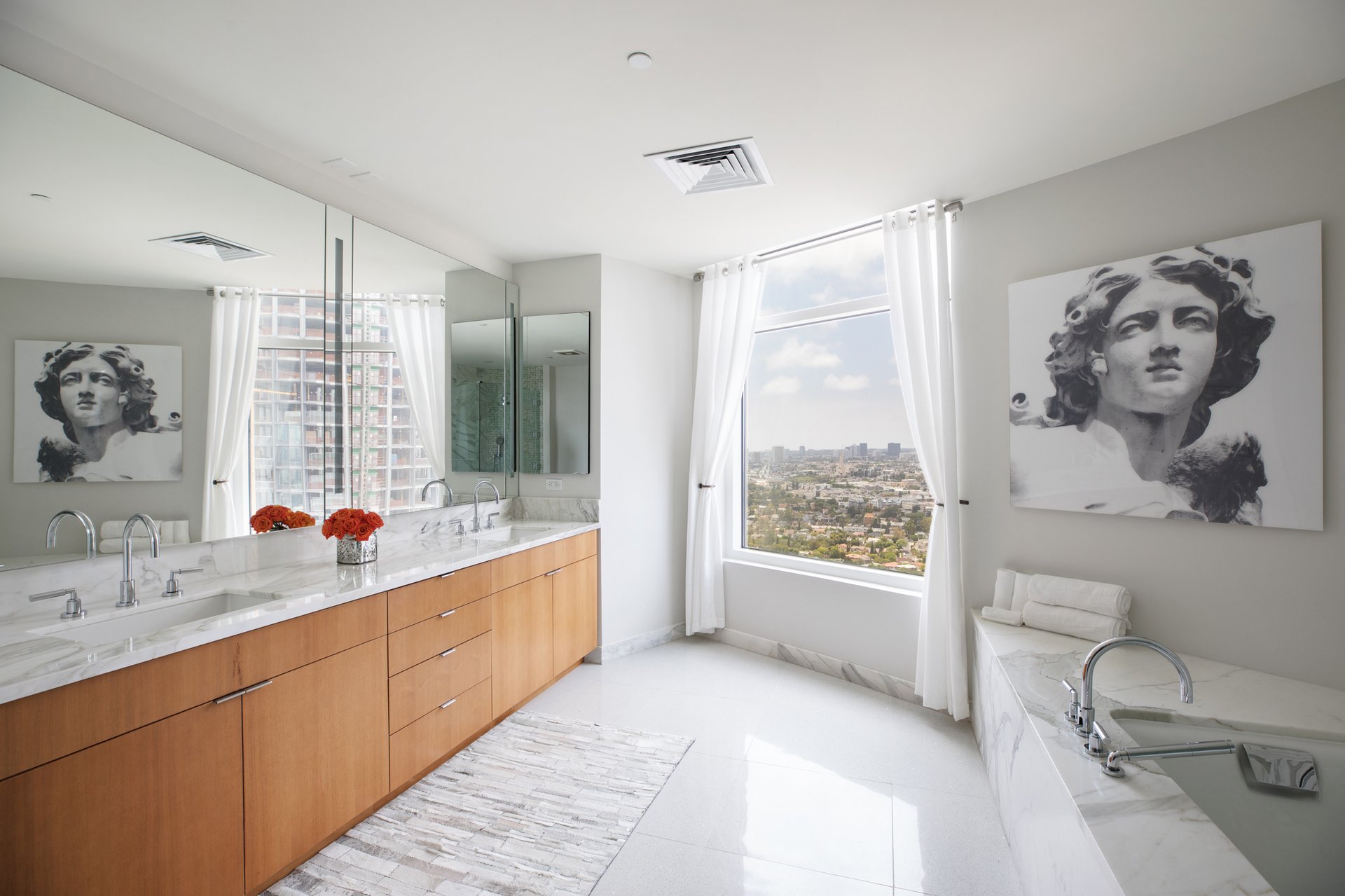 Spectacular Condominium in The Century