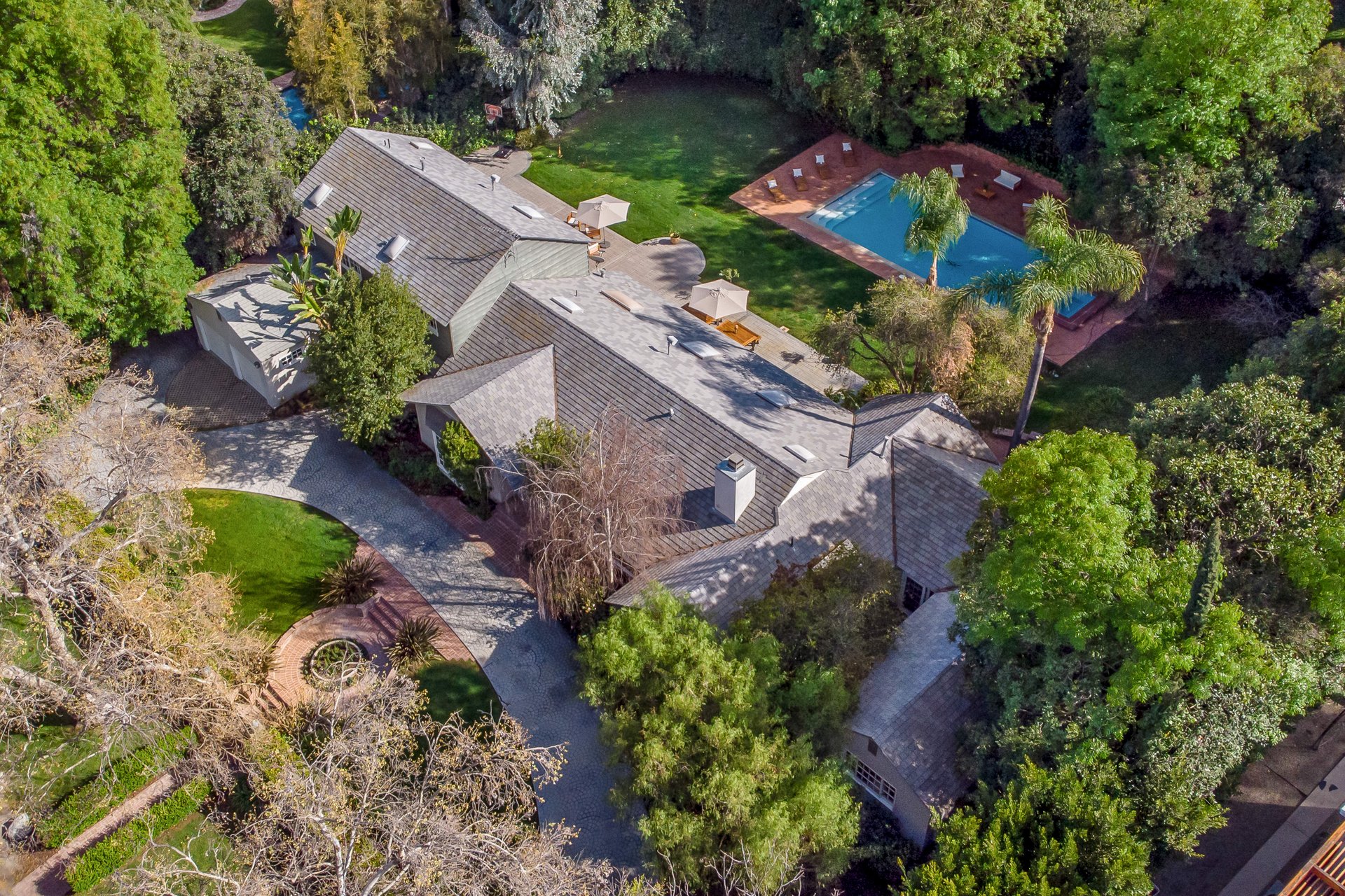 13280 Valley Vista Blvd, Longridge Estates