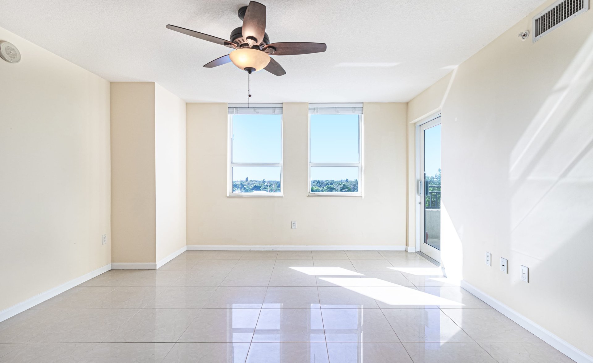 600 W Las Olas Blvd Unit: 509S