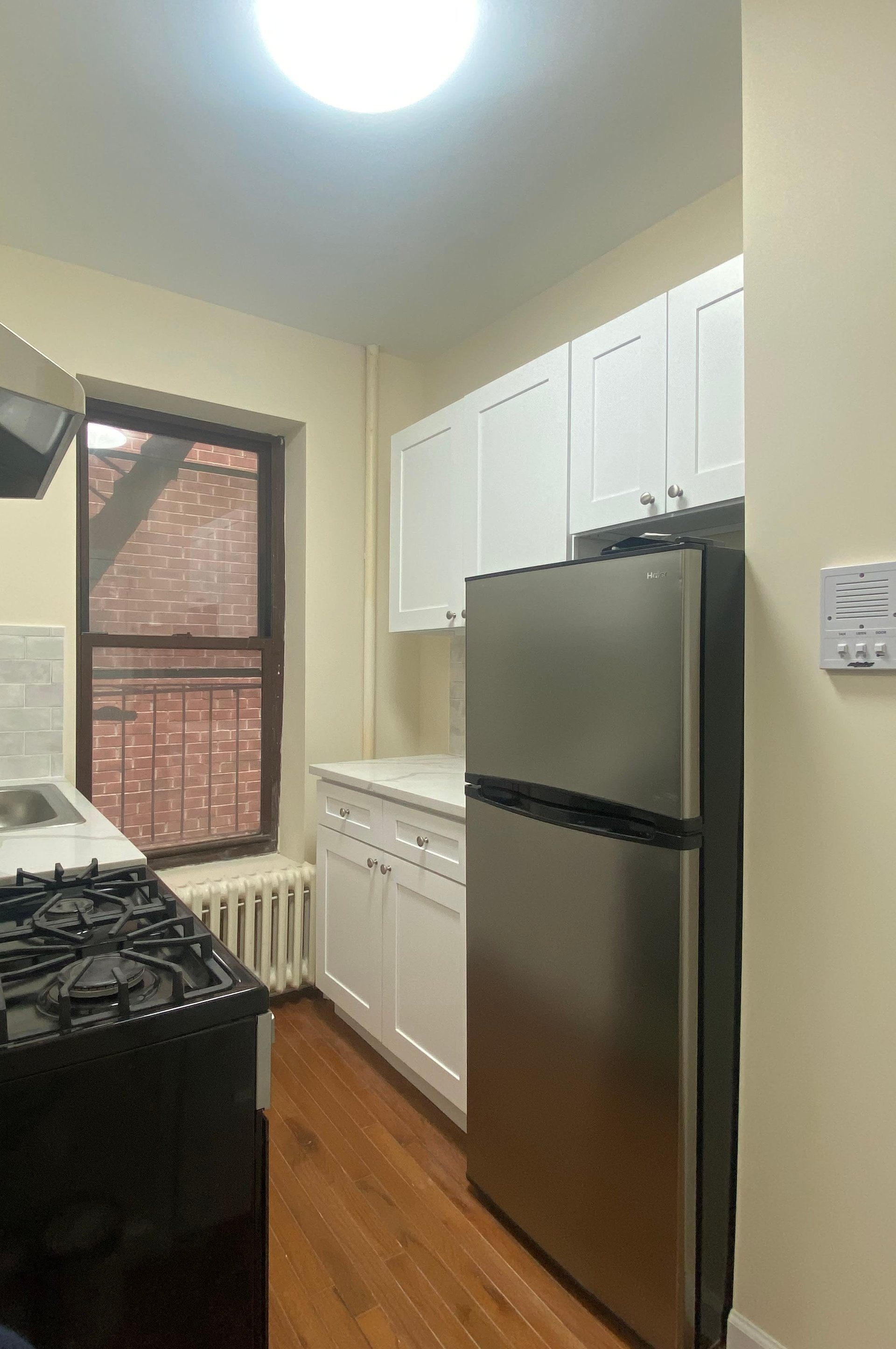 270 E 78th St, Unit 6