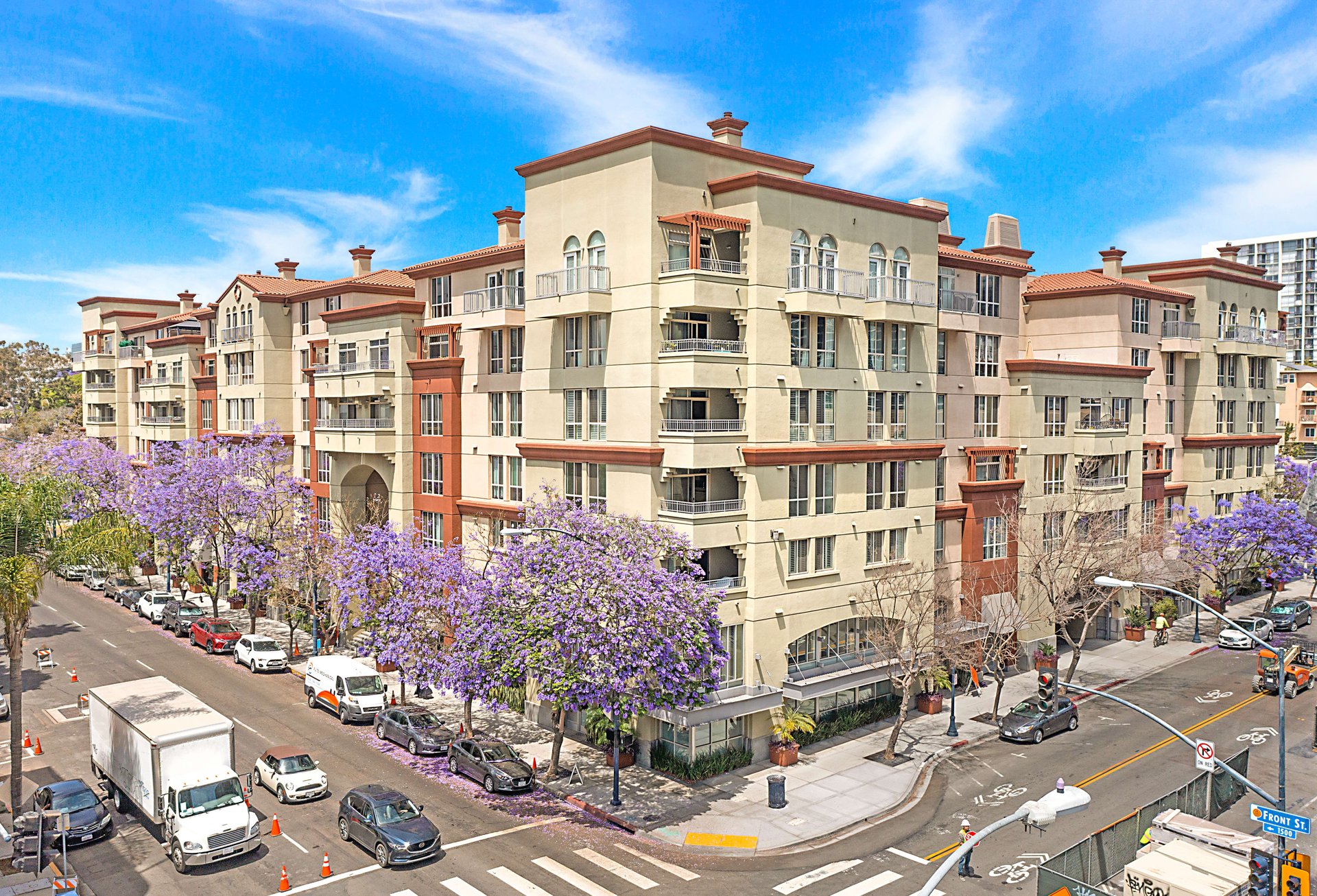 1501 Front St #325