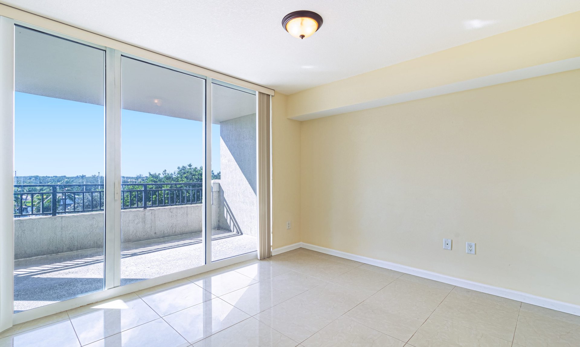 600 W Las Olas Blvd Unit: 509S