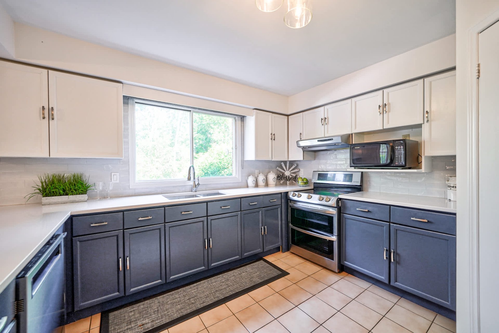 1173 Bowman Dr