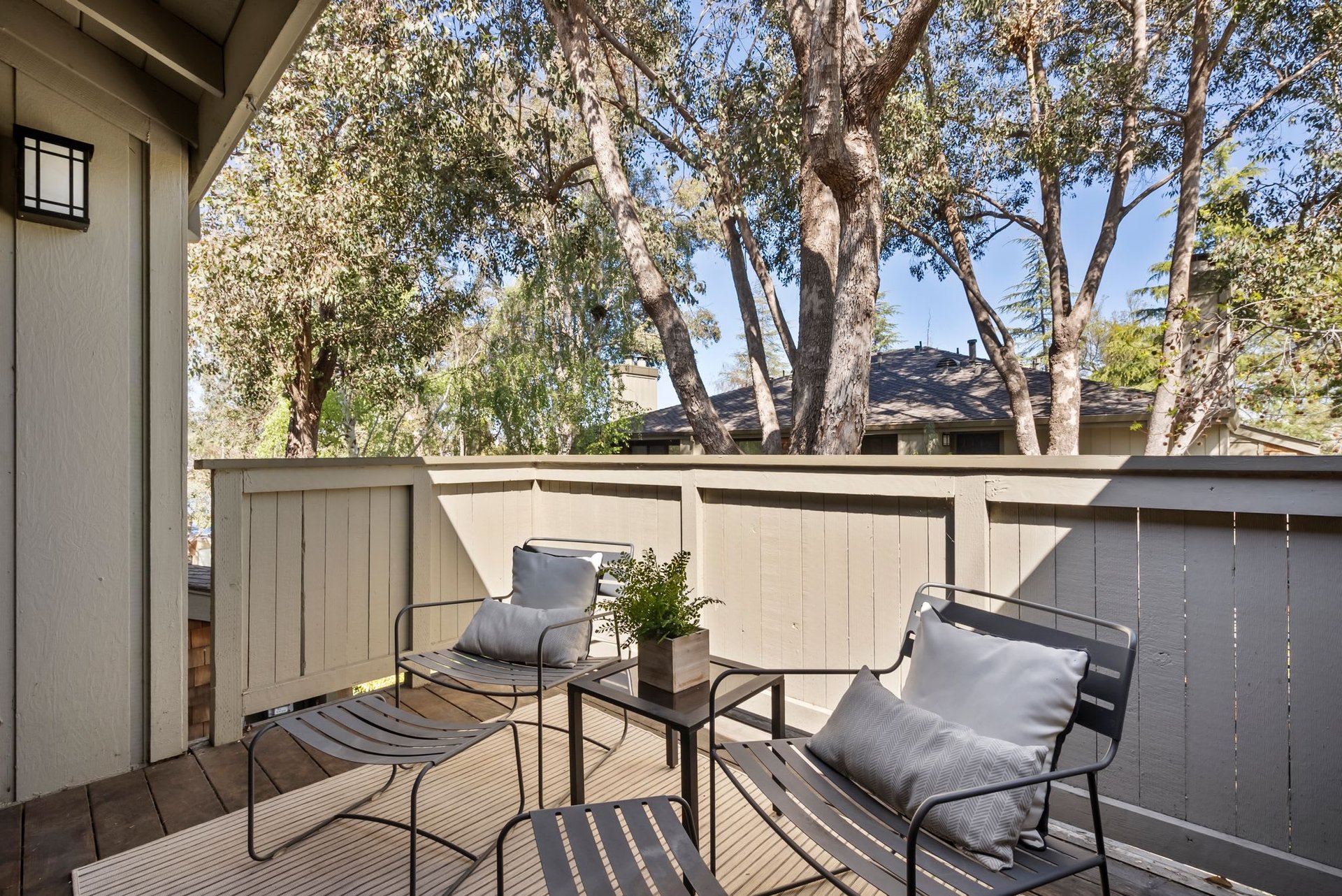 3308 La Terrace Circle