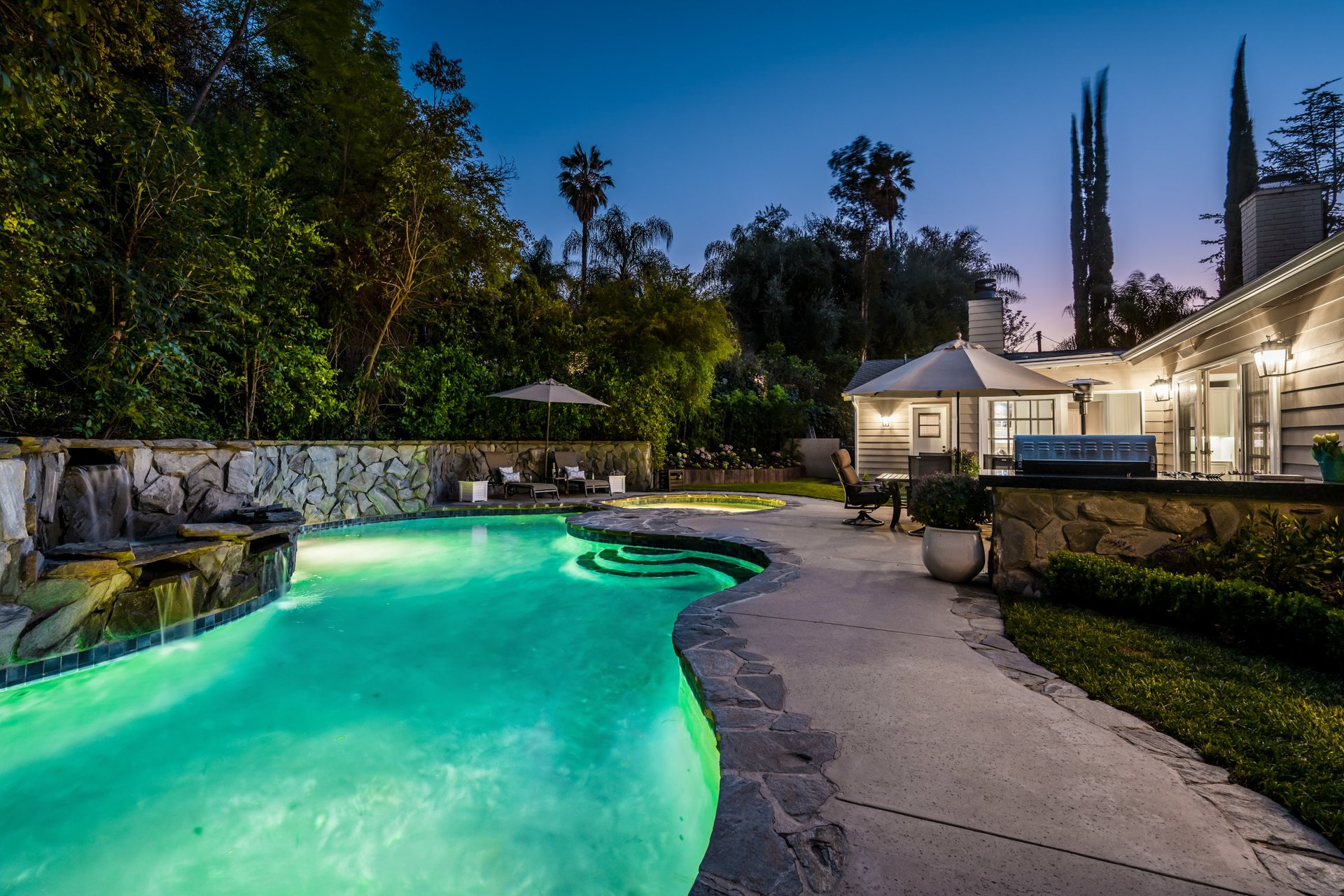 Worth the Wait - Represented Buyers in Multiple Offers