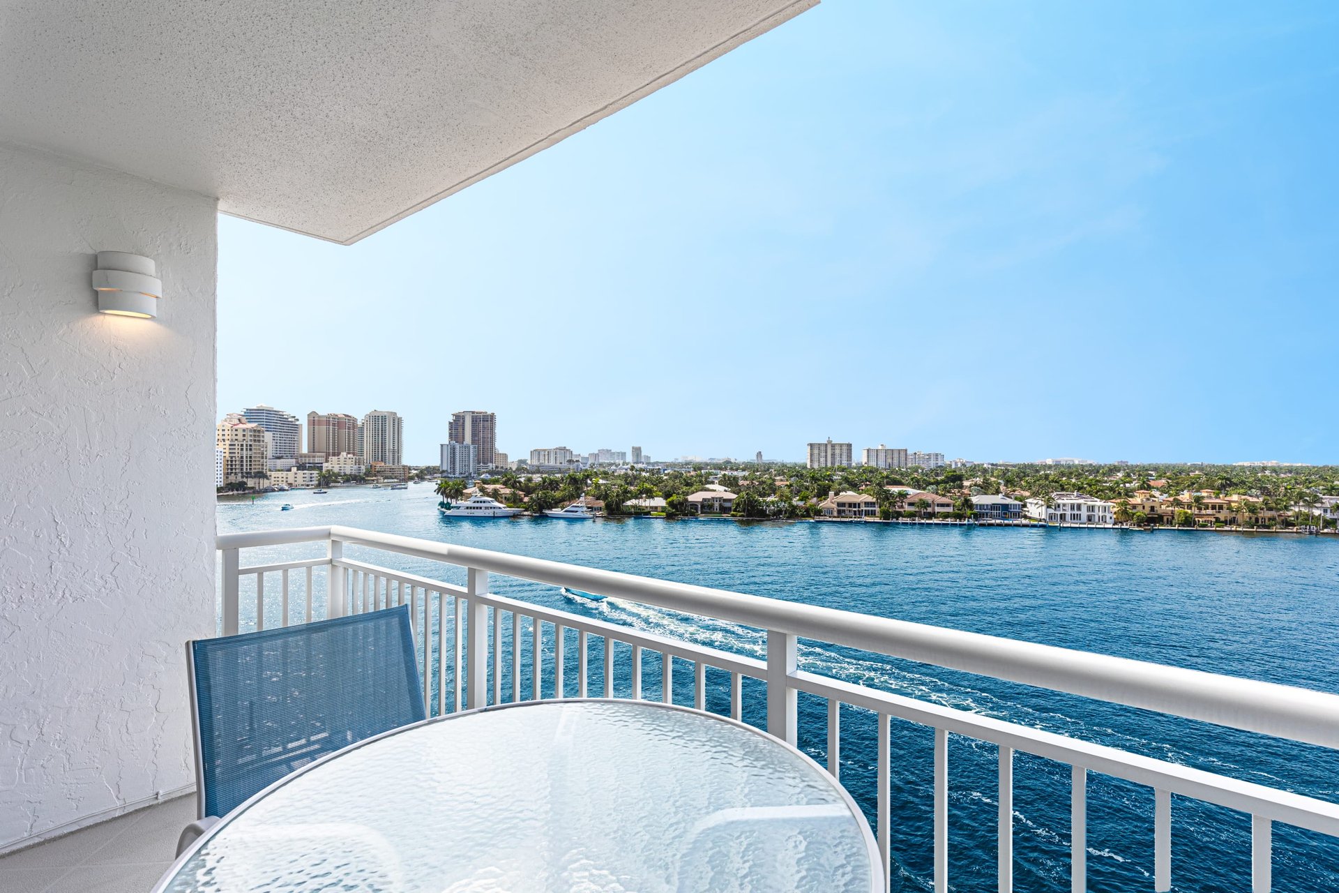 511 Bayshore Dr Unit: 910