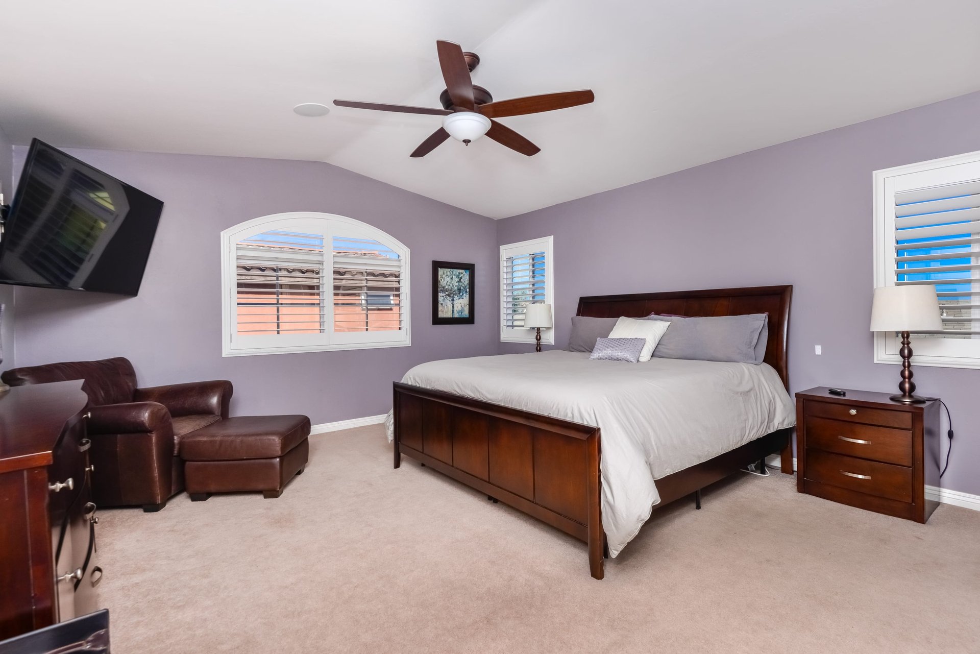 3954 Arizona St