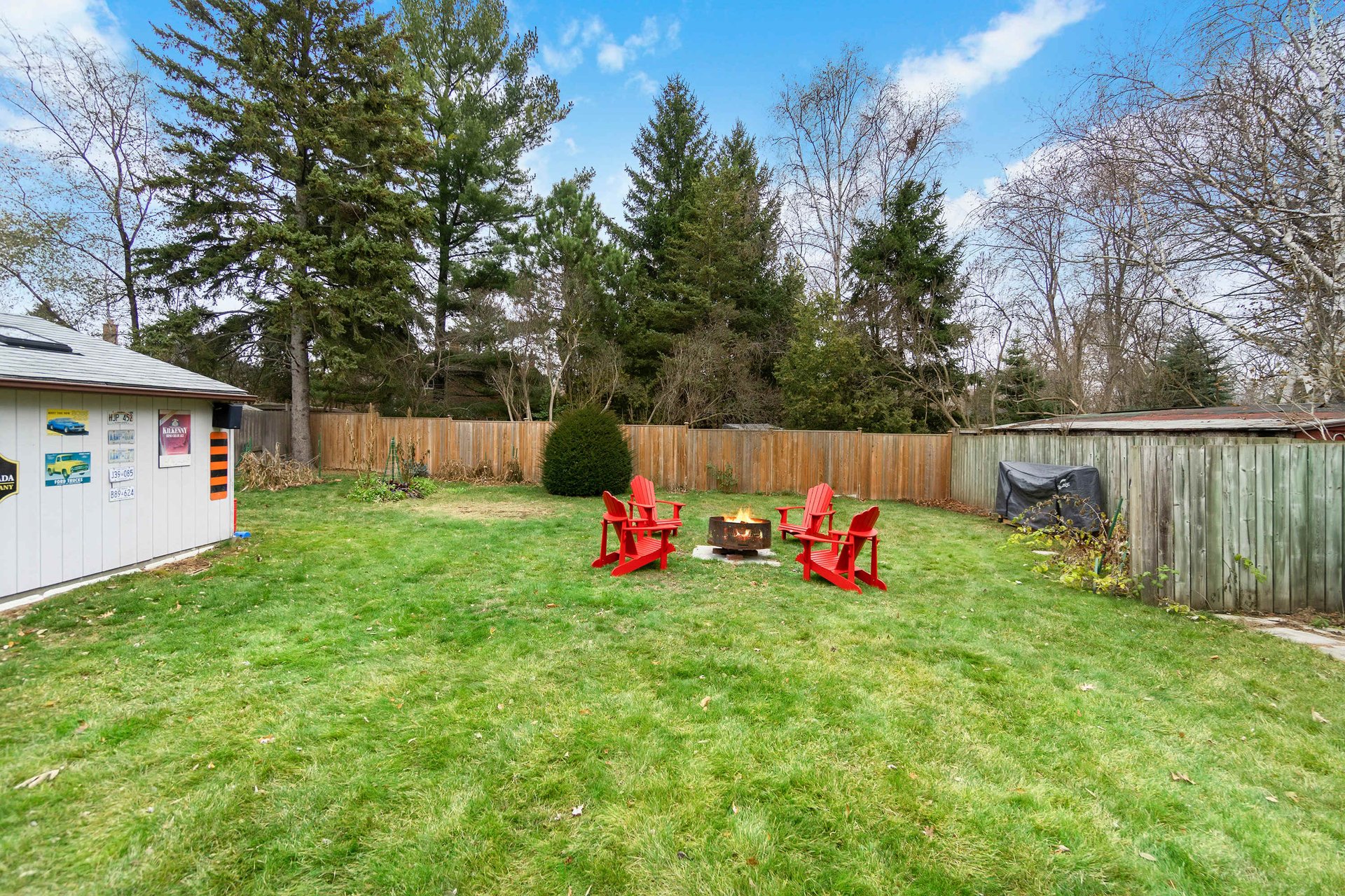 1577 Kenmuir Avenue