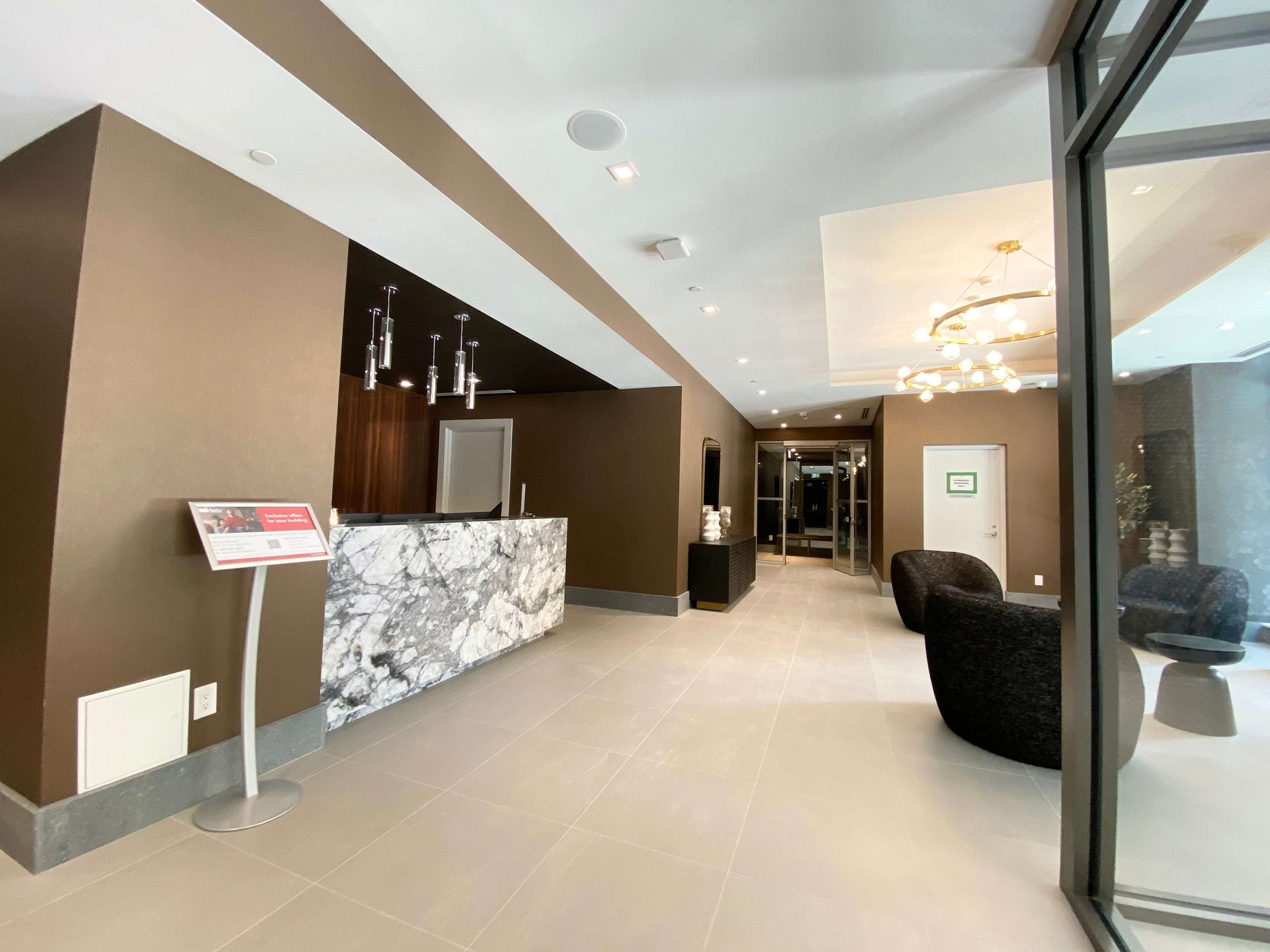 8 Widmer St Unit: 2005